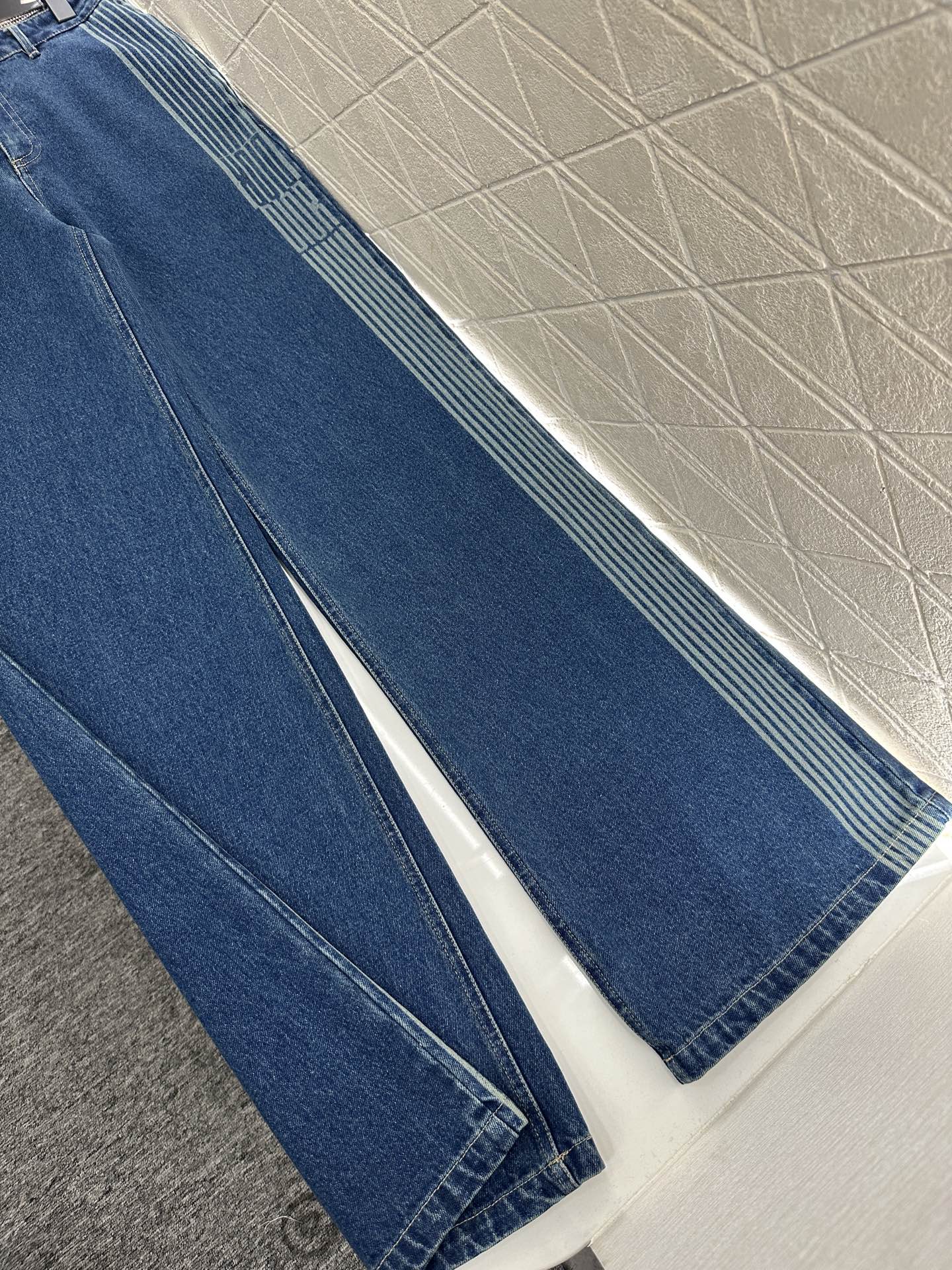 ♥Dio*♥2025新品上架可拆卸翻领牛仔外套长裤套装定制YB斜纹全棉牛仔材质，水洗做旧复古蓝，翻领牛仔