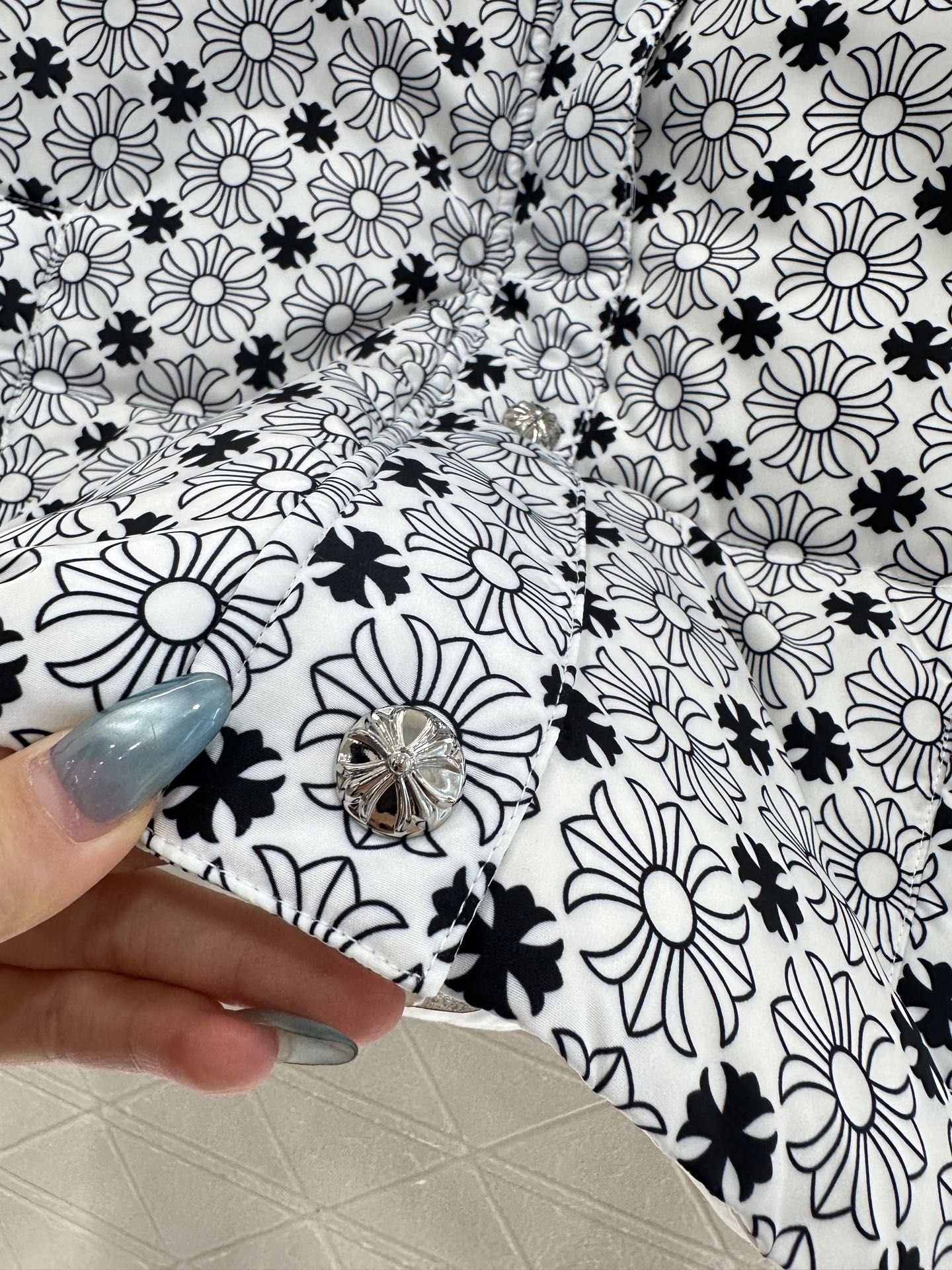 ♥Chrome heart*♥2025新品上架 十字架印花棉服马甲定制YB防风防水尼龙材质，羽绒棉填充内