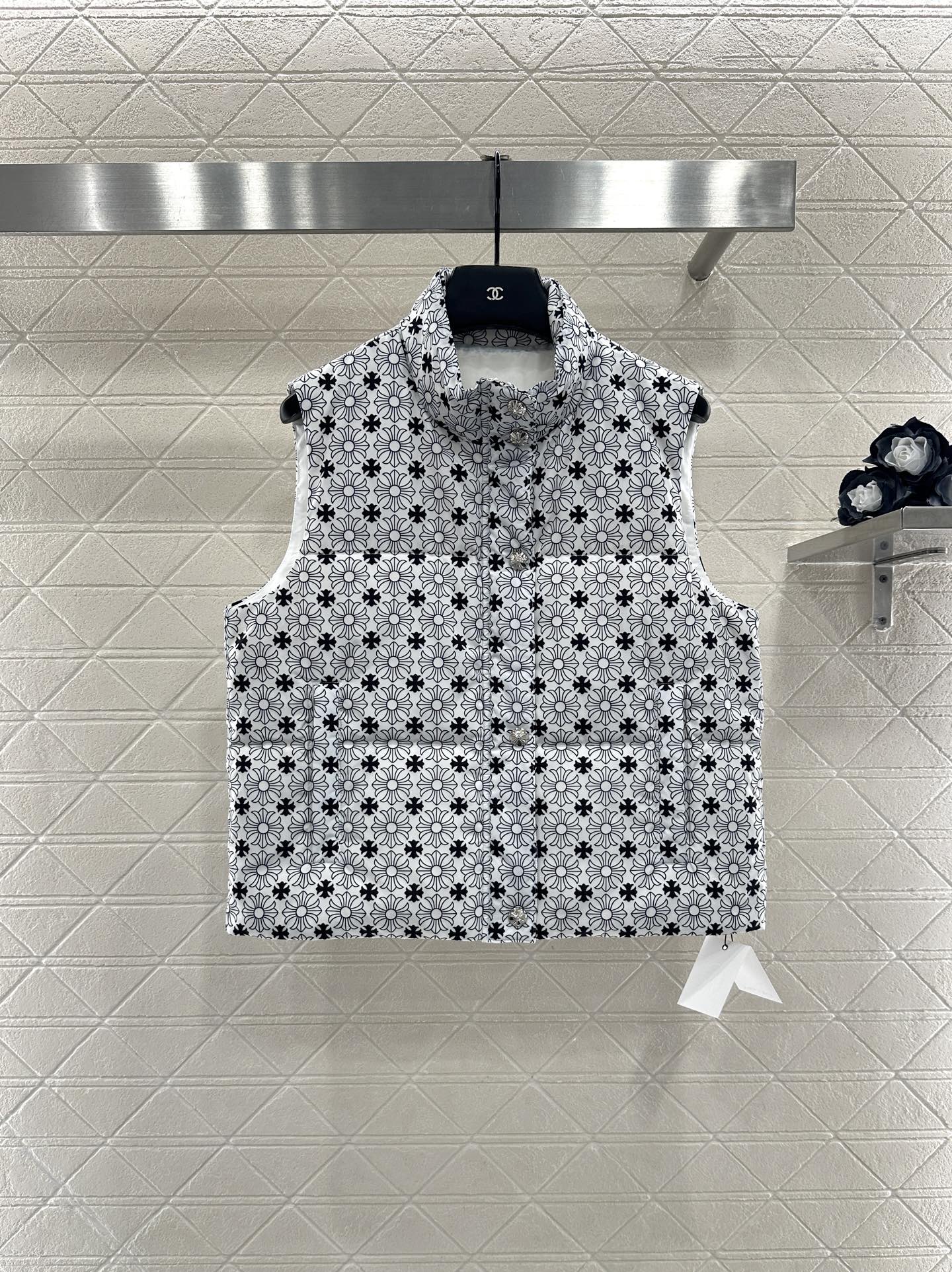 ♥Chrome heart*♥2025新品上架 十字架印花棉服马甲定制YB防风防水尼龙材质，羽绒棉填充内