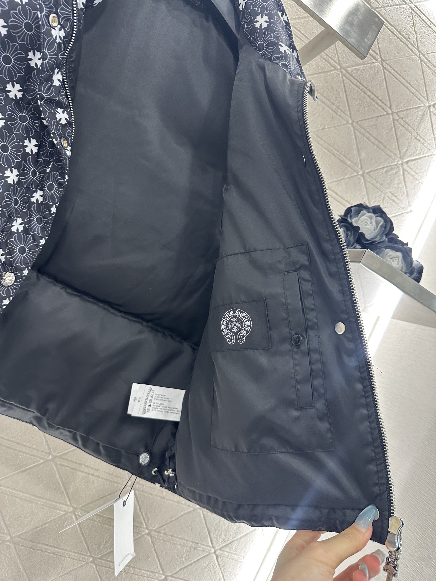 ♥Chrome heart*♥2025新品上架 十字架印花棉服马甲定制YB防风防水尼龙材质，羽绒棉填充内