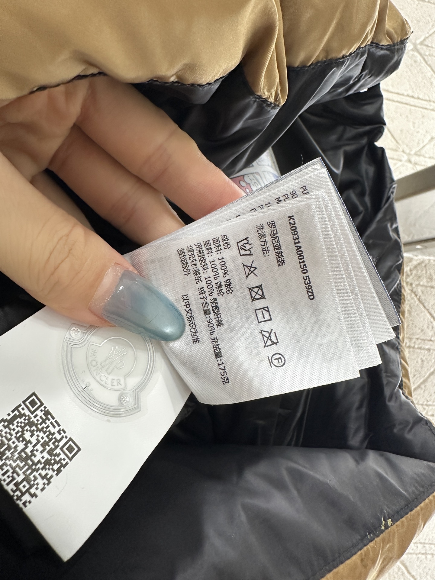 ♥Moncle*♥2025新品上架泰迪羊羔毛可拆卸连帽羽绒外套定制YB防风防水尼龙材质，质感上乘，可拆卸