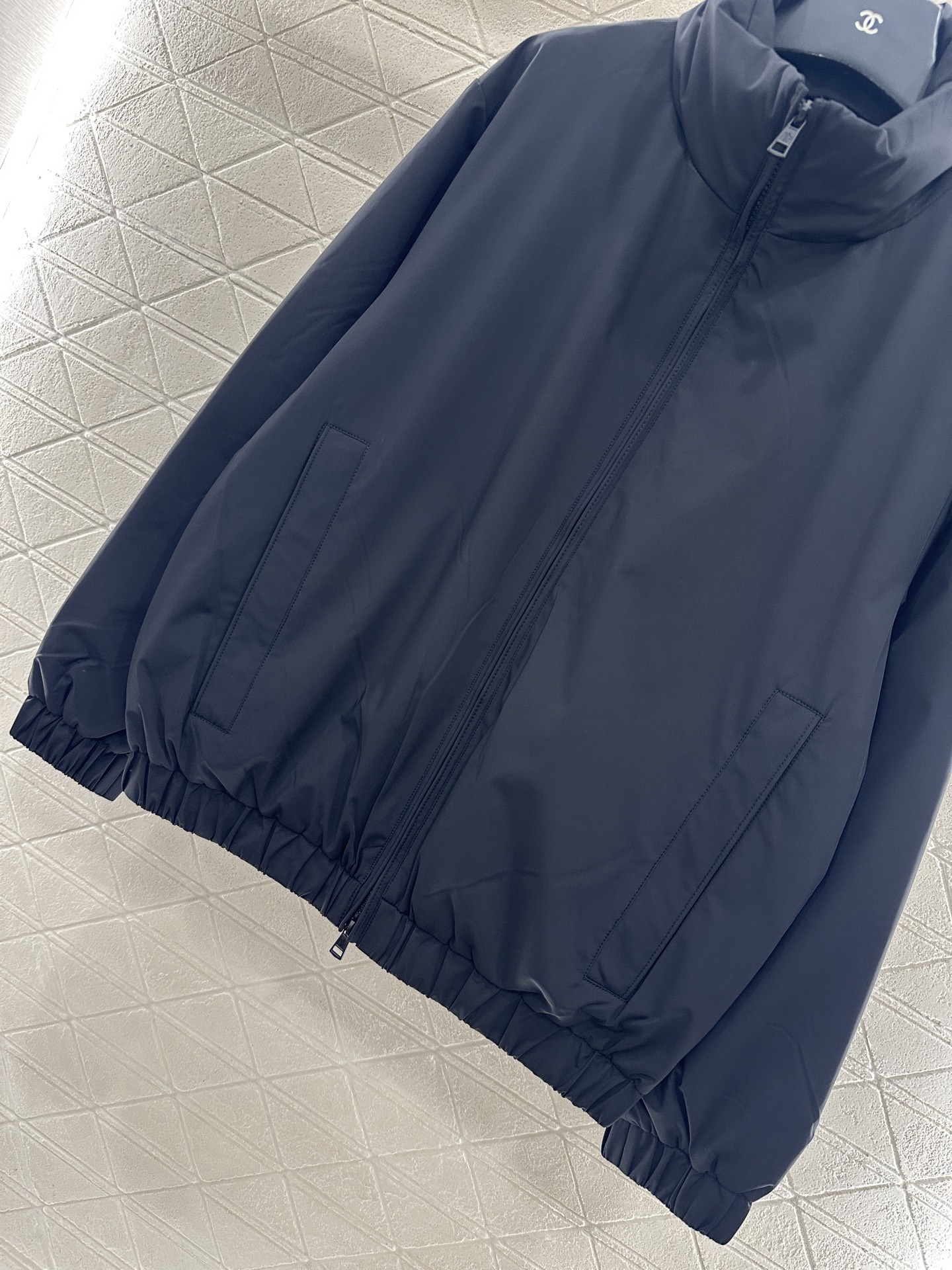 ♥Moncle*♥2025新品上架 立领棉服外套定制YB进口防水防风尼龙材质，羽绒棉填充内里，整件轻盈保