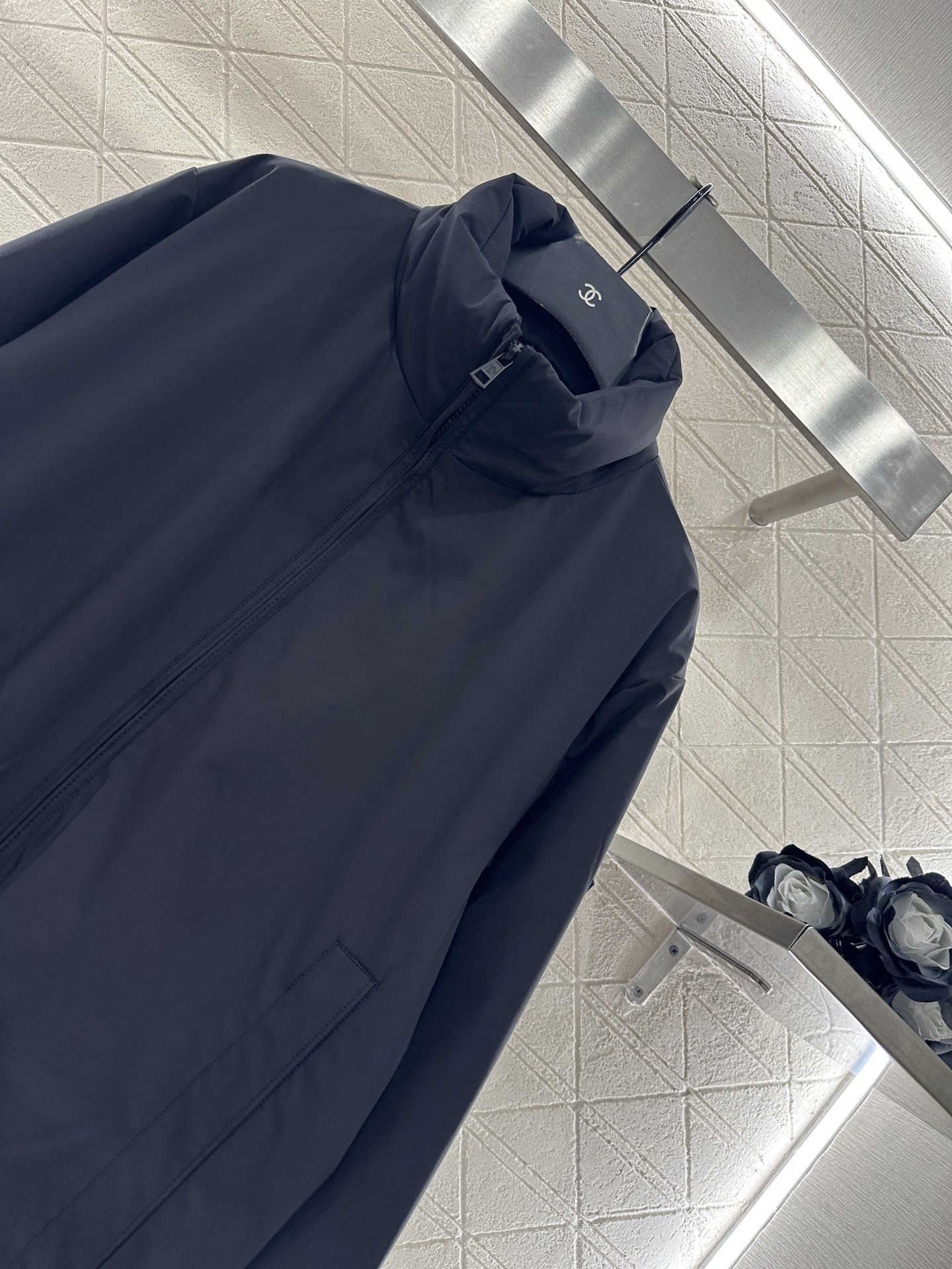 ♥Moncle*♥2025新品上架 立领棉服外套定制YB进口防水防风尼龙材质，羽绒棉填充内里，整件轻盈保