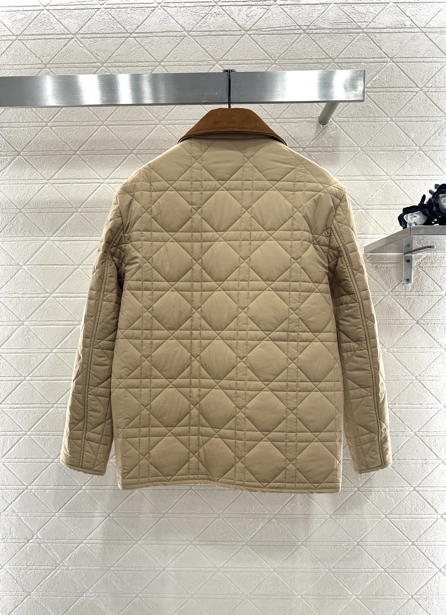 ♥Dio*♥2025新品上架 灯芯绒领藤格纹棉服外套定制YB防风防水尼龙材质,羽绒棉填充内里,整件轻盈保