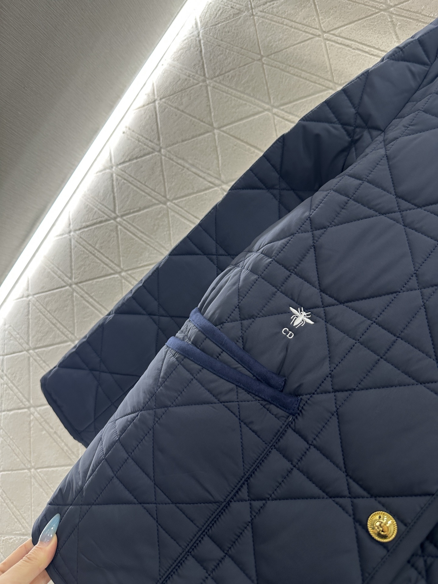 ♥Dio*♥2025新品上架 灯芯绒领藤格纹棉服外套定制YB防风防水尼龙材质,羽绒棉填充内里,整件轻盈保