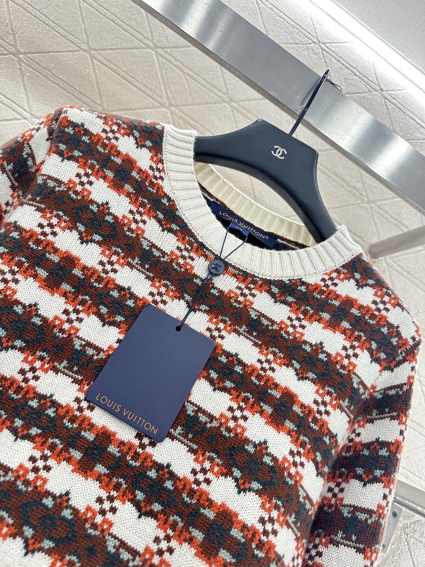 ♥Louis vuitto*♥2025新品上架 圆领针织套头毛衣定制YB羊毛纱线织造,质感光泽,柔软亲肤
