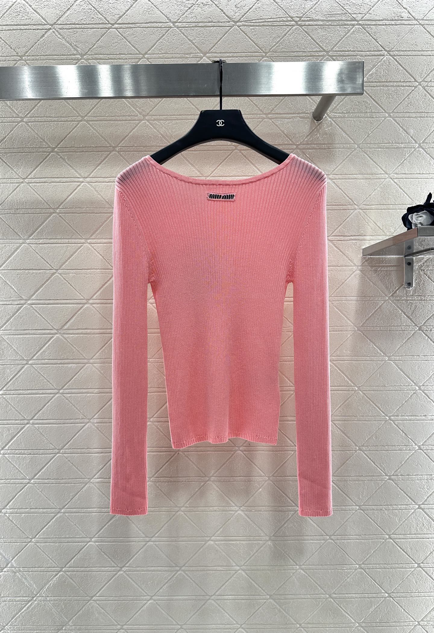 ♥Miumi*♥2025新品上架 修身打底条纹针织长袖定制YB丝毛纱线织造，质感高级，舒适柔软，平口大一