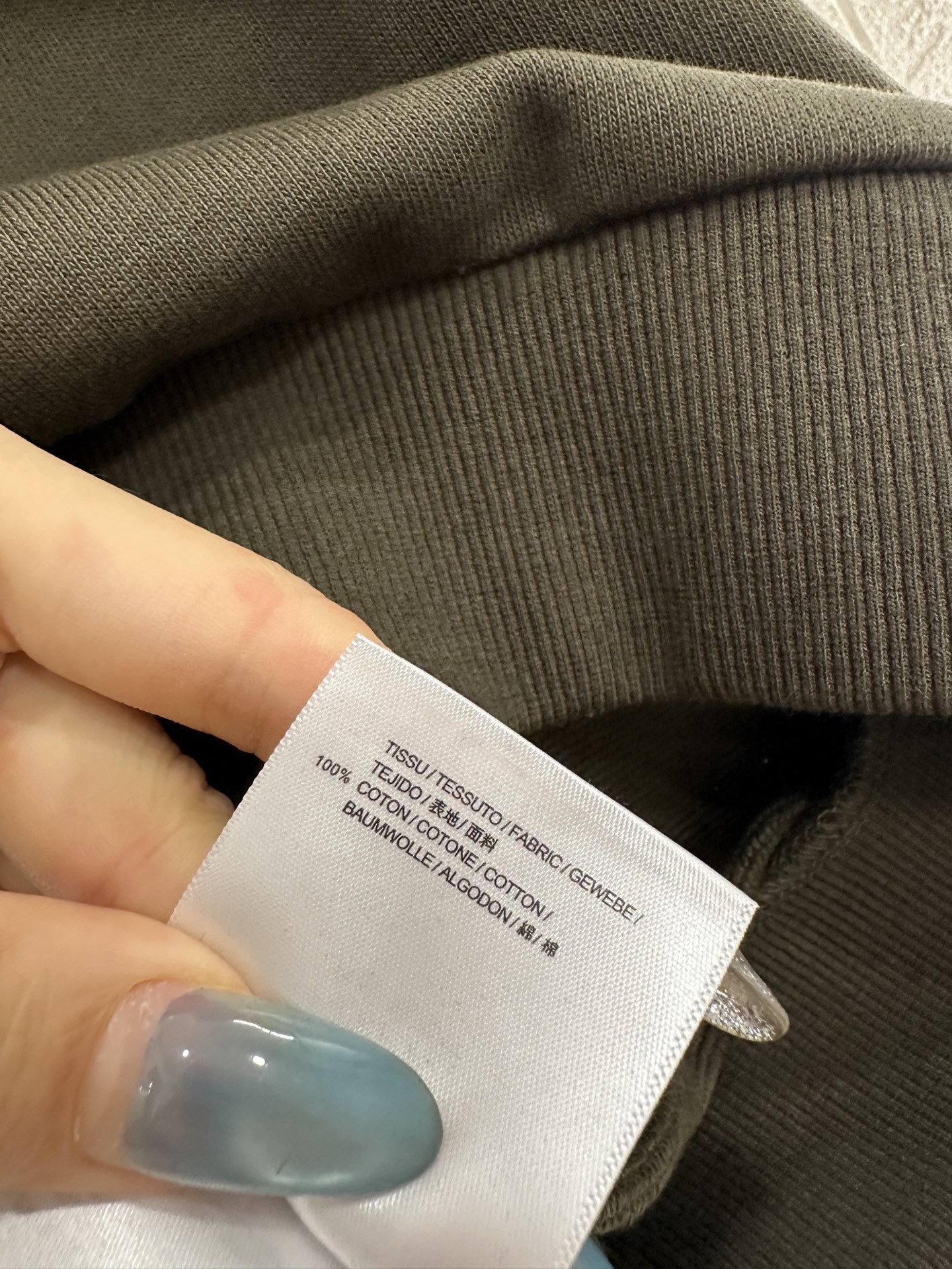 ♥Saint Laurrn*♥2025新品上架 圆领字母徽标卫衣定制YB原生全棉材质,久洗不易变形起球,