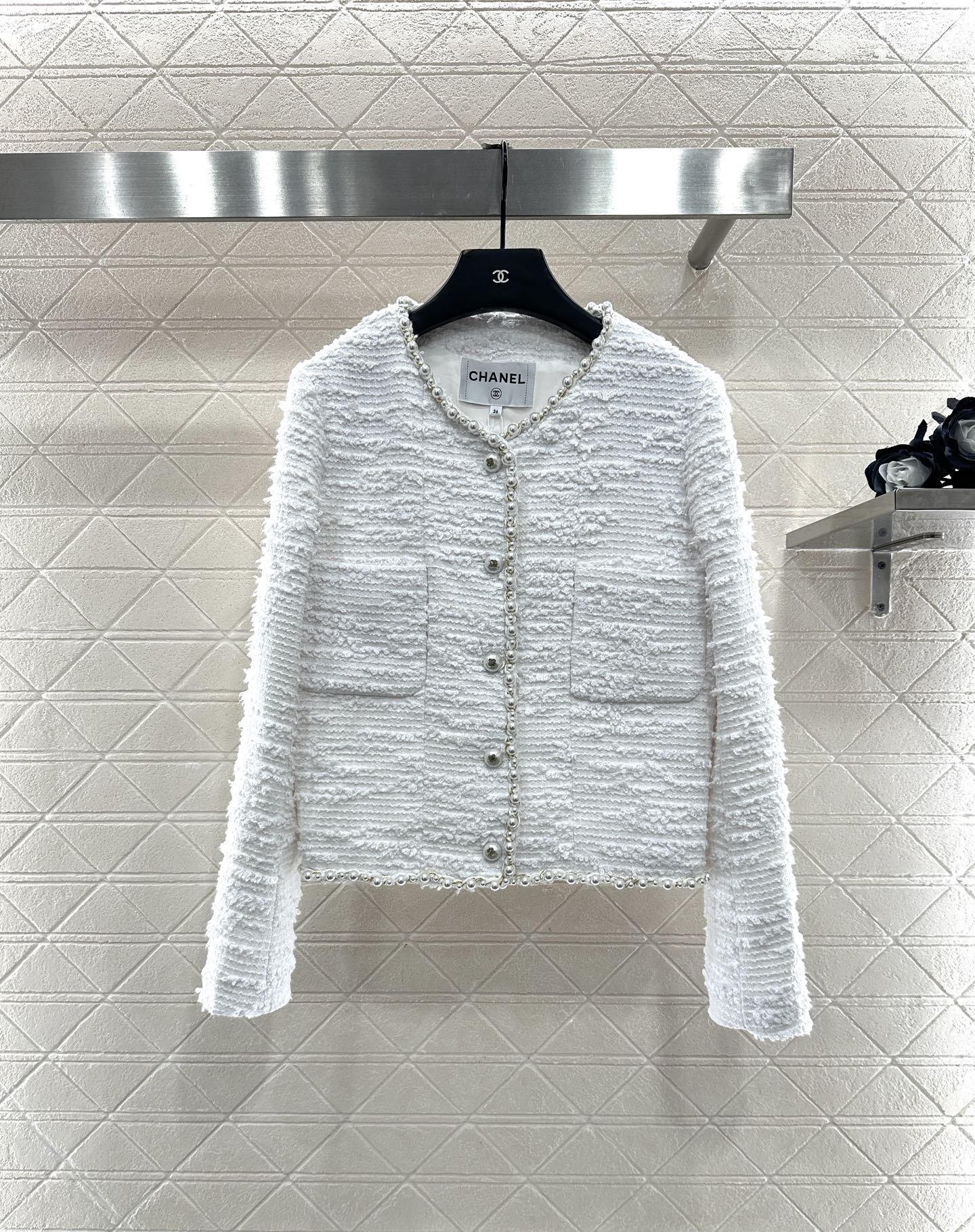 ♥Chane*♥2025新品上架 重工珍珠洋装外套定制YB进口粗纺羊毛呢材质，质感高级，品相十足，正肩垫