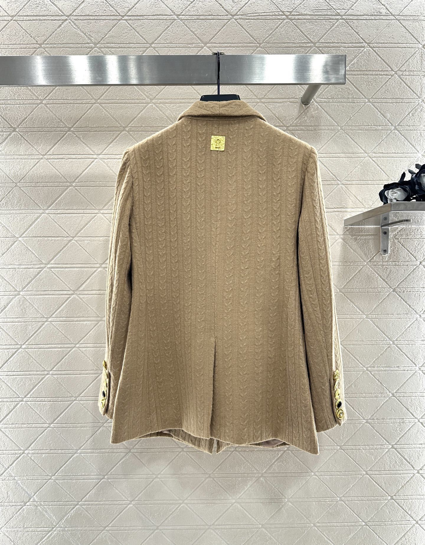 ♥Sch*♥2025新品上架 针织麻花西装外套定制YB进口棉毛材质,质感光泽,垂感更强,翻领正肩西装版型