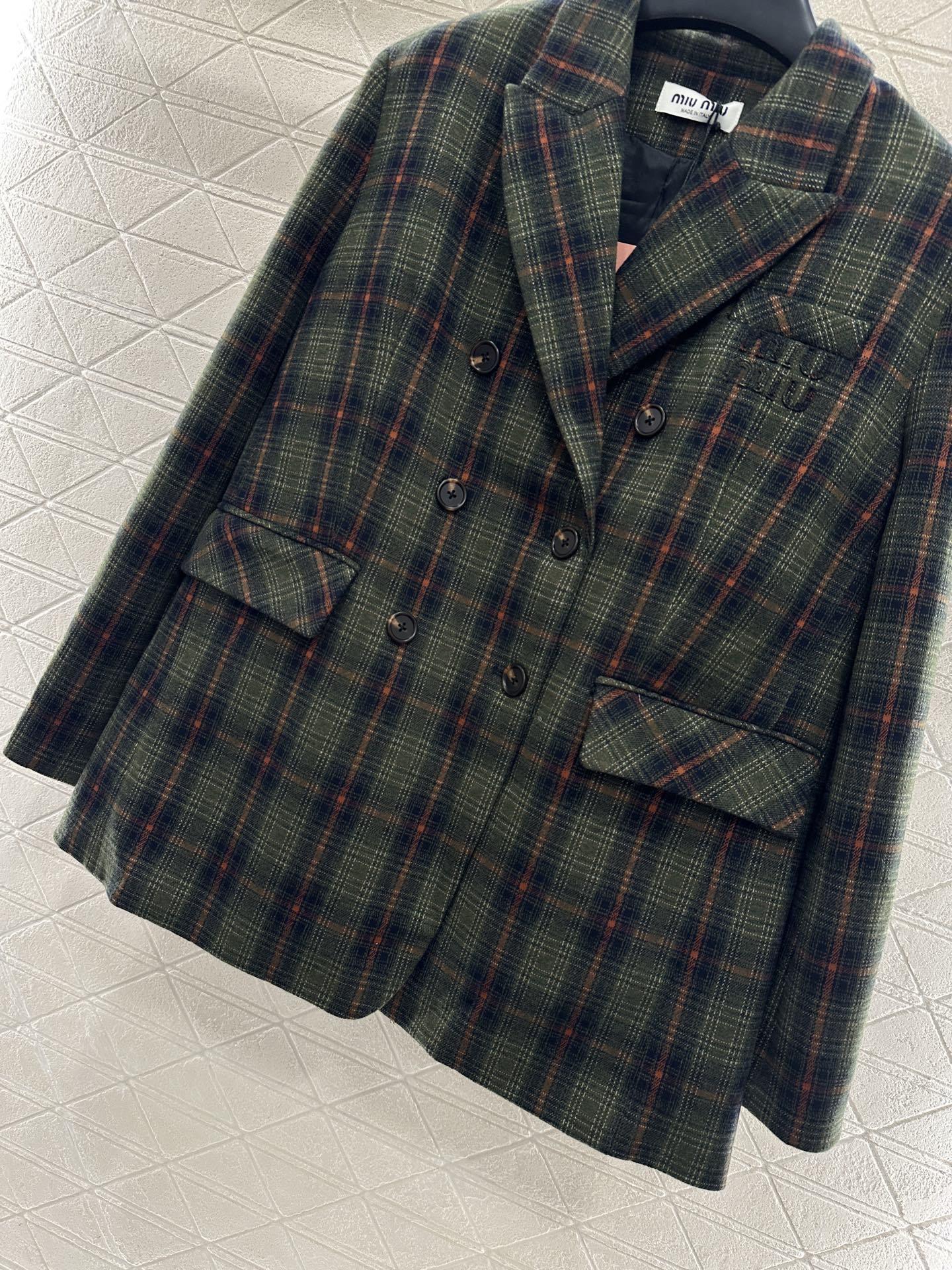 ♥Miumi*♥2025新品上架 格纹西装外套半裙套装定制YB进口人棉材质,质感高级,光泽感明显,翻领西