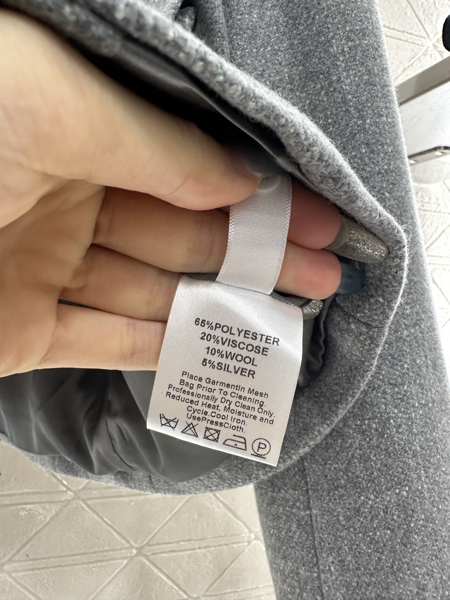 ♥Celin*♥2025新品上架 圆领拼接袖外套半裙套装定制YB进口精仿羊毛材质,肌理明显,质感上乘,高