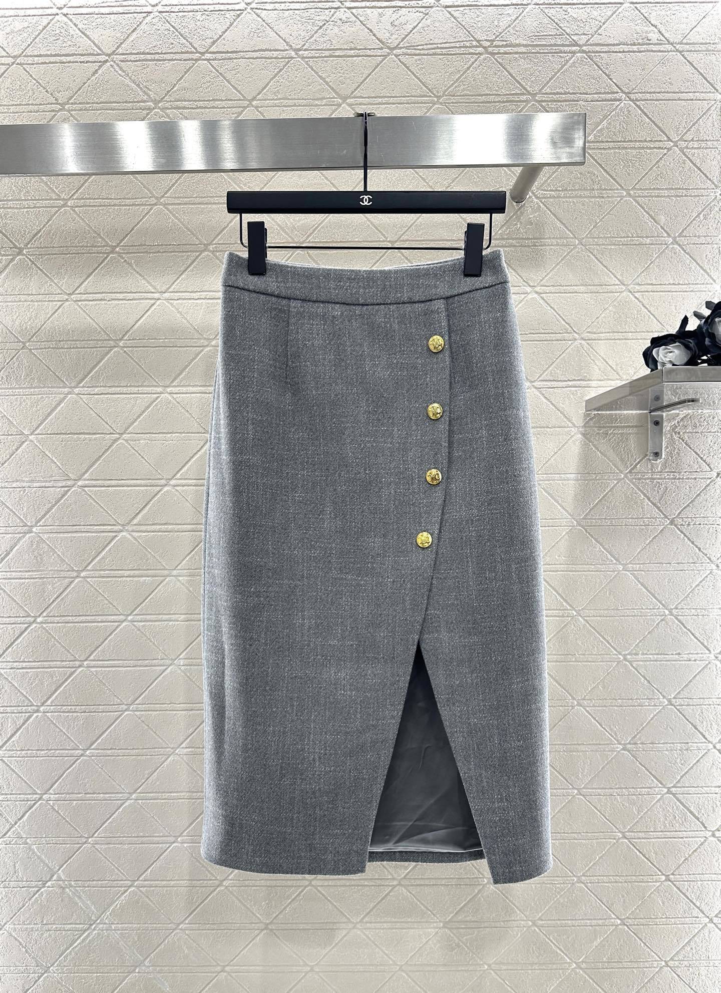 ♥Celin*♥2025新品上架 圆领拼接袖外套半裙套装定制YB进口精仿羊毛材质,肌理明显,质感上乘,高