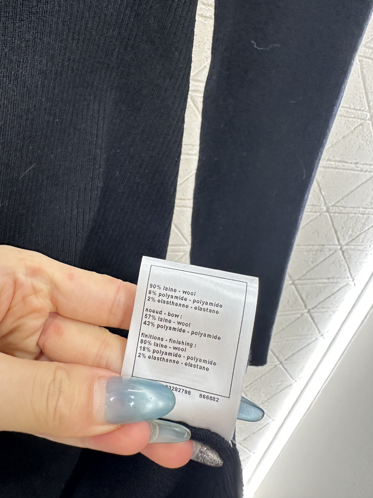 ♥Chane*♥2025新品上架 单袖蝴蝶结针织连衣裙定制YB羊绒羊毛纱线织造,质感高级,舒适柔软,圆领