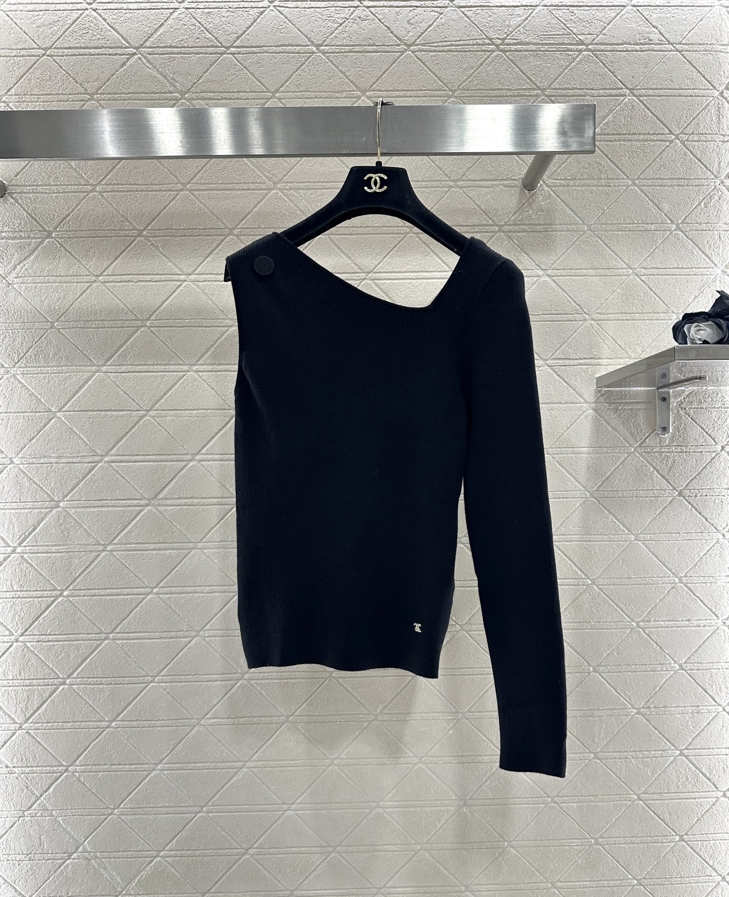 ♥Chane*♥2025新品上架 单袖蝴蝶结针织上衣定制YB羊绒羊毛纱线织造,质感高级,舒适柔软,圆领针