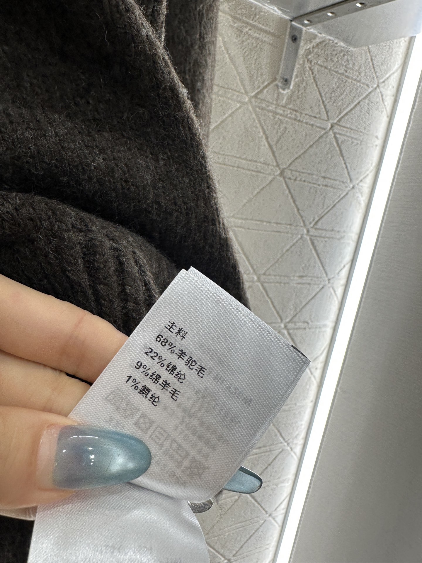 ♥Louis vuitto*♥2025新品上架 重工钩花圆领套头毛衣滑雪系列#定制YB羊绒羊毛针织材质,