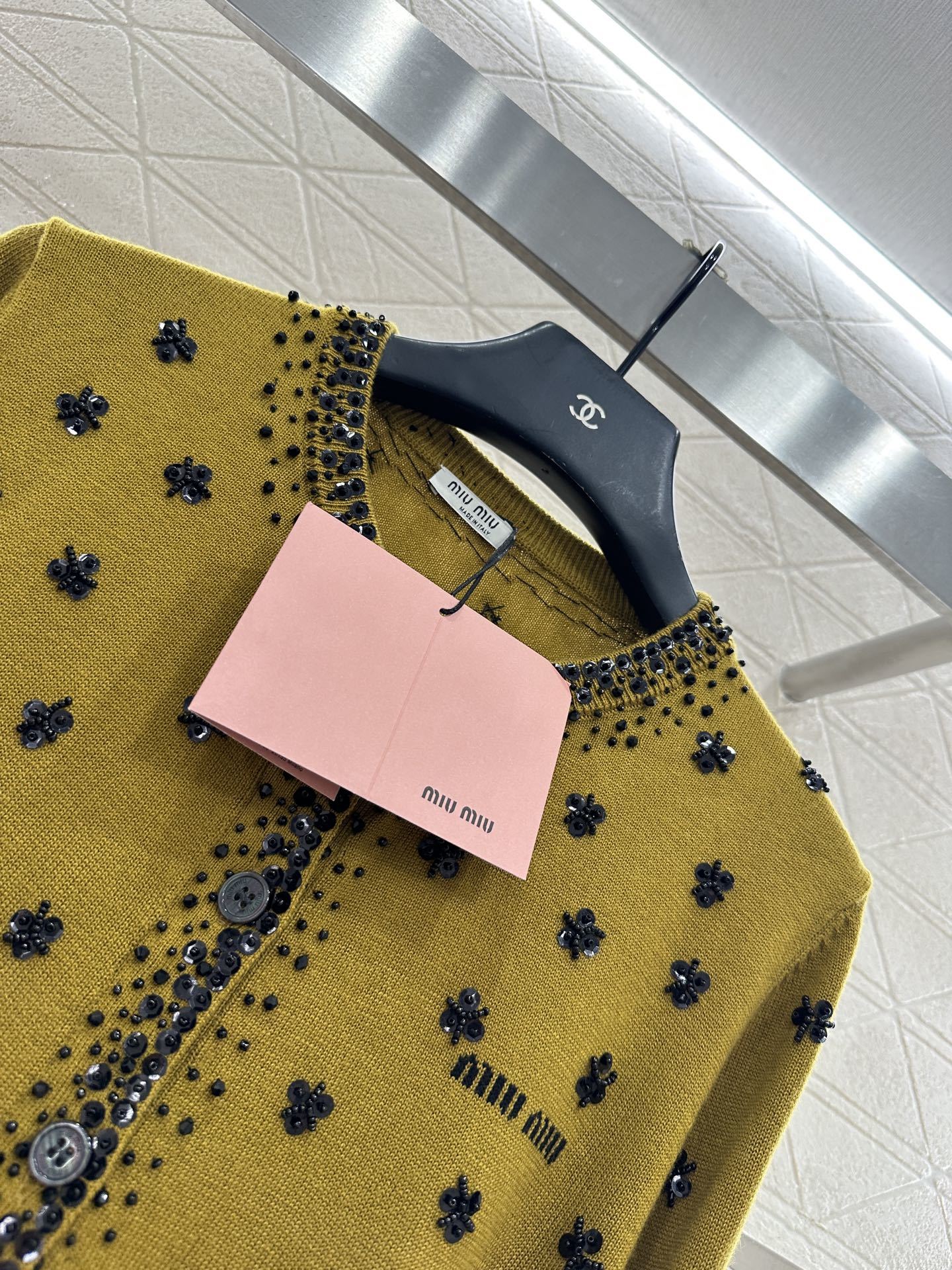 ♥Miumi*♥2025新品上架 亮片钉珠针织开衫定制YB羊毛纱线织造,密度细针织造,清晰毛感肌理,舒适