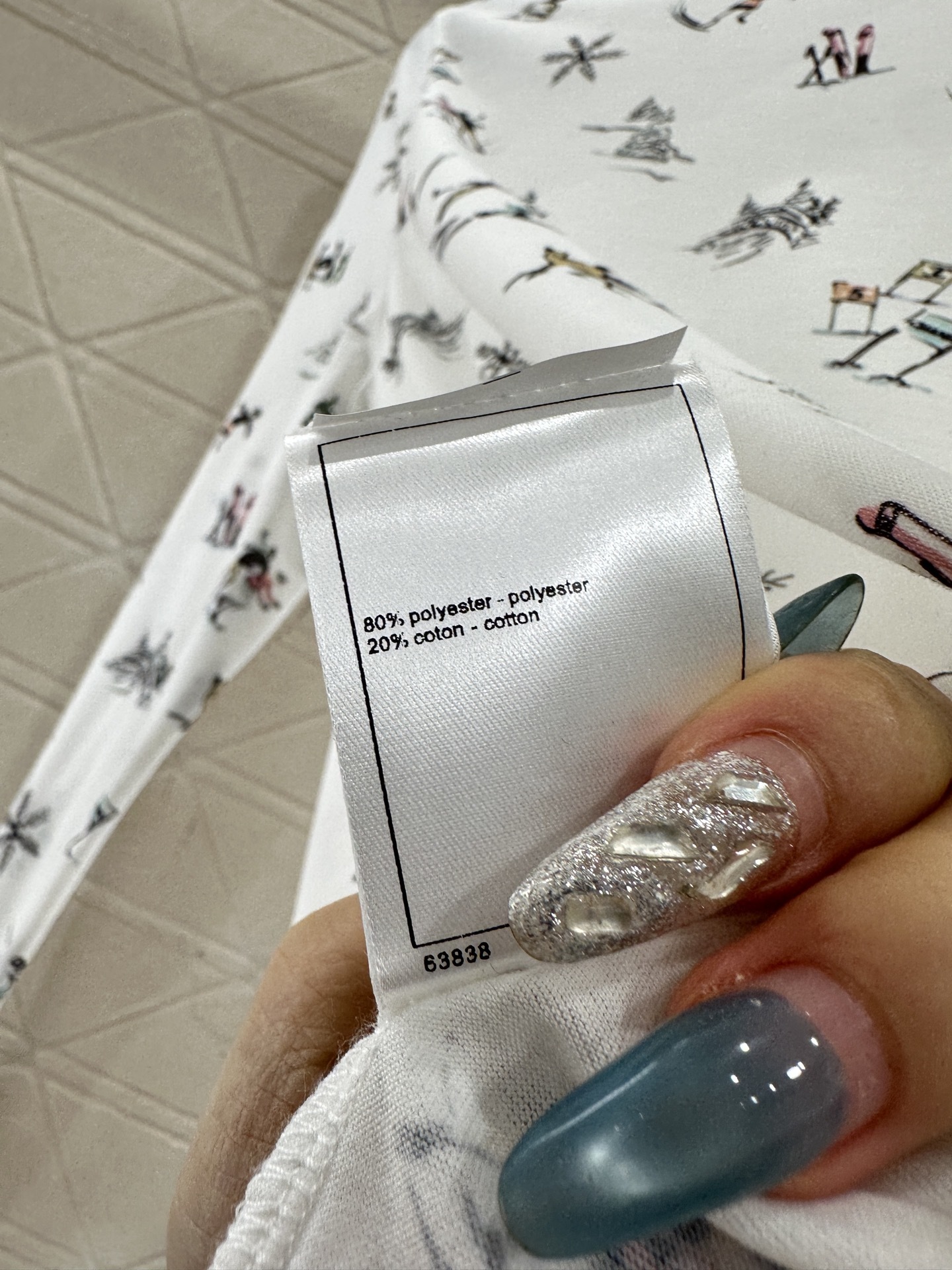 ♥Chane*♥2025新品上架 修身滑雪印花高领上衣定制YB斜纹棉材质,质感舒适,弹力十足,修身高领上