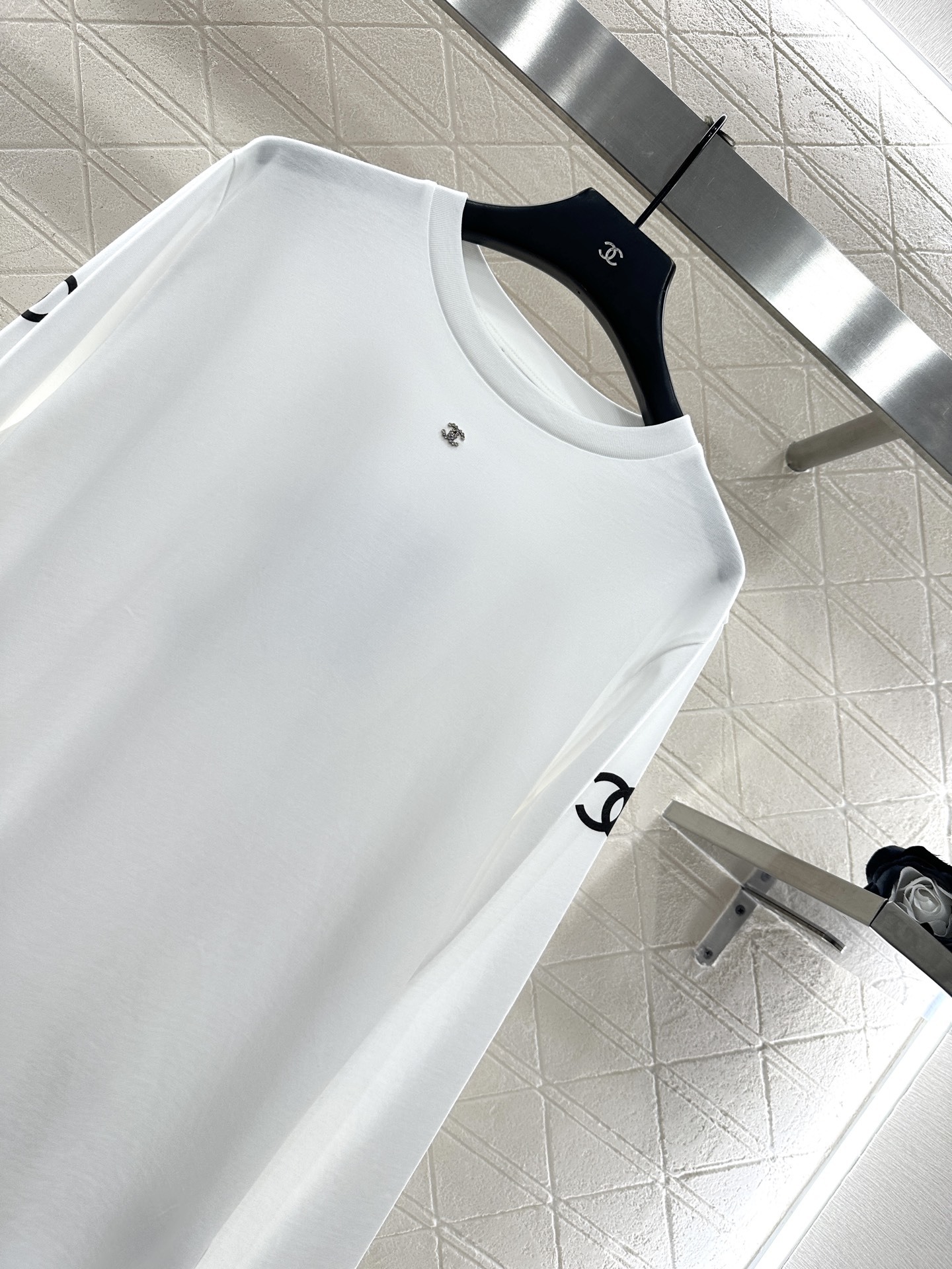 ♥Chane*♥2025新品上架 宽松徽标长袖上衣定制YB斜纹全棉材质,质感细腻,穿搭舒适,宽松长袖上衣