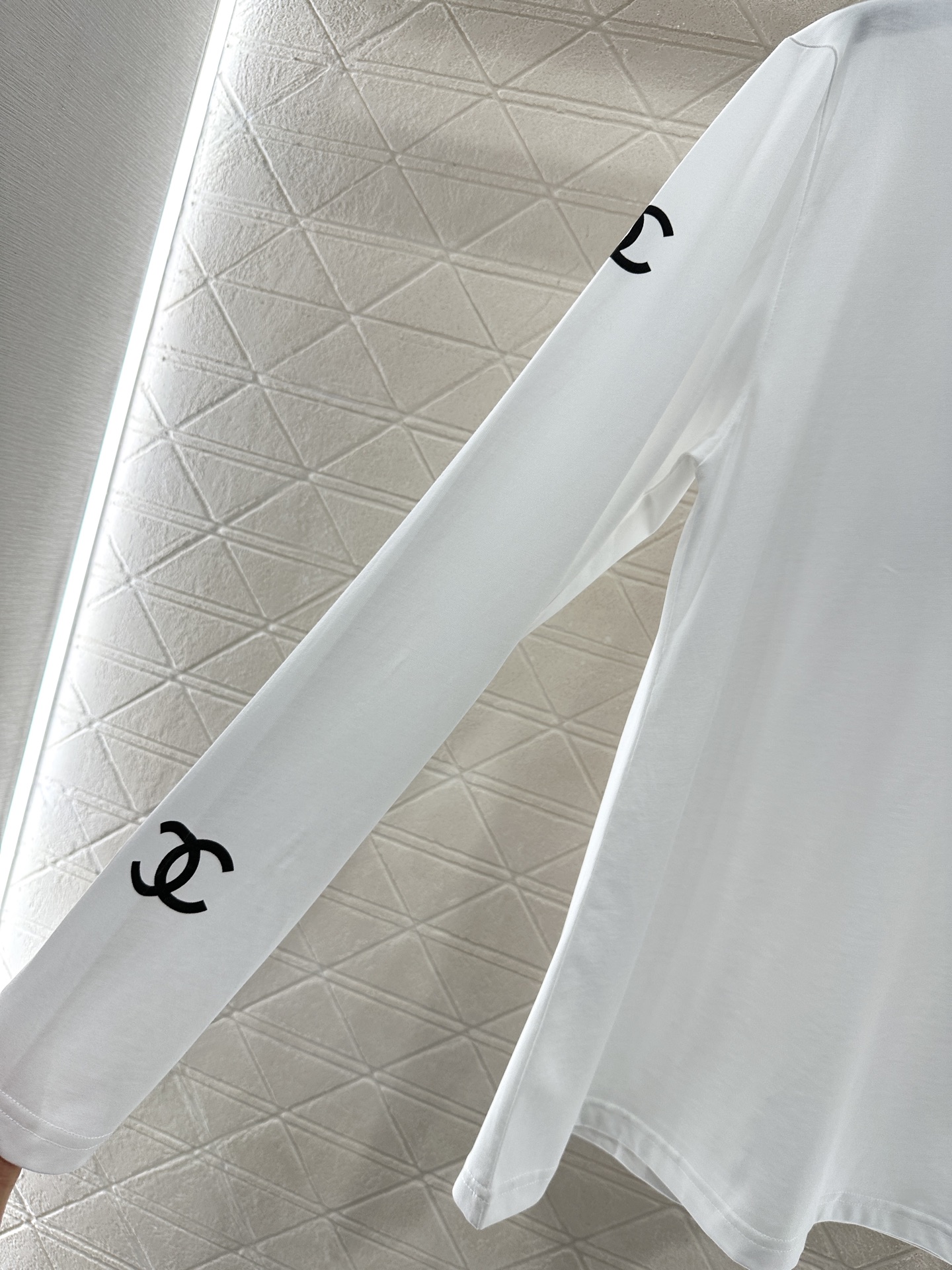 ♥Chane*♥2025新品上架 宽松徽标长袖上衣定制YB斜纹全棉材质,质感细腻,穿搭舒适,宽松长袖上衣