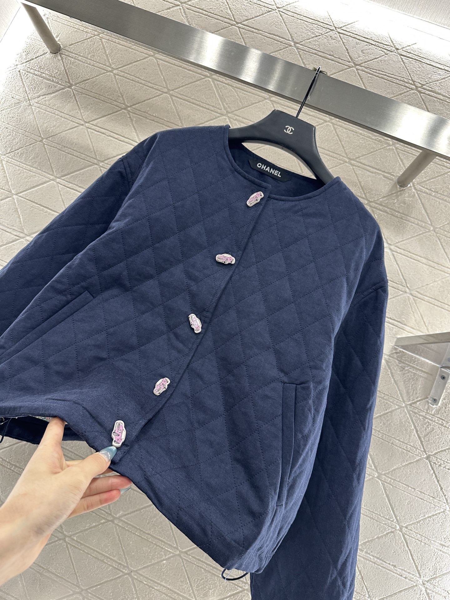 ♥Chane*♥2025新品上架 菱格圆领羽绒棉服定制YB斜纹全棉材质，其工艺还原，升级材质，提升秋冬御