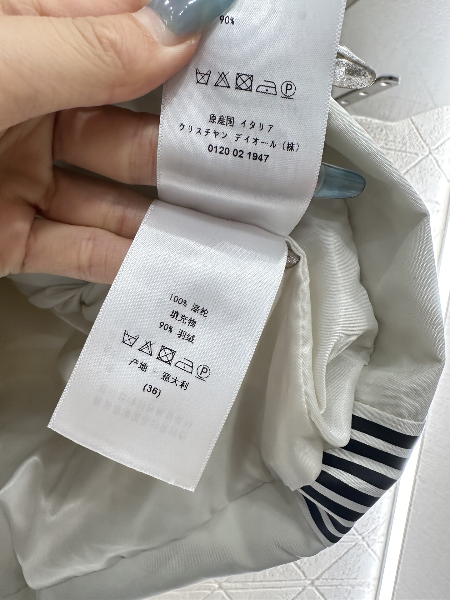 ♥Dio*♥2025新品上架 翻领腰带羽绒马甲定制YB防风防水尼龙材质，羽绒填充内里，整件轻盈保暖，立翻