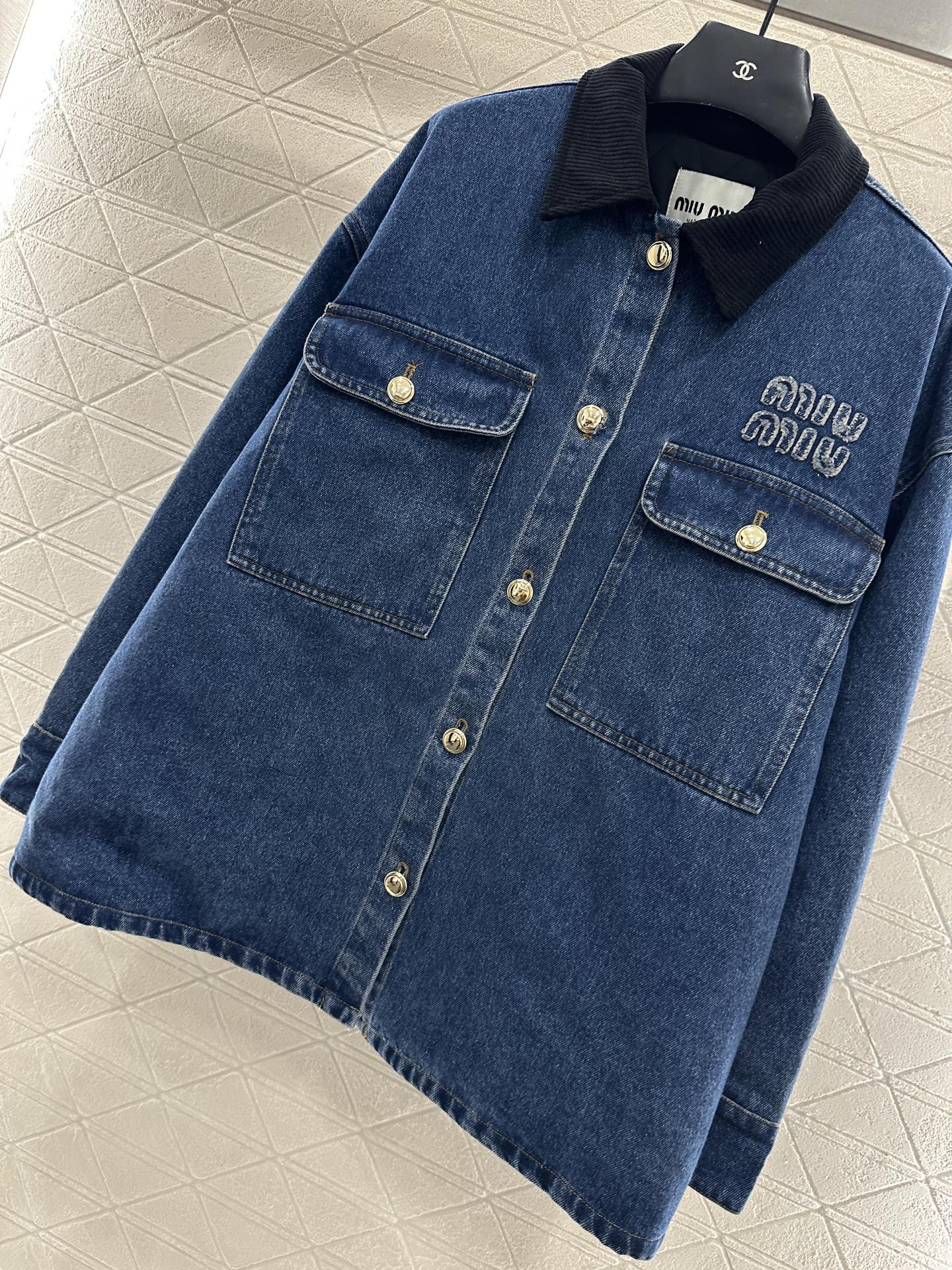 ♥Miumi*♥2025新品上架 灯芯绒领牛仔棉服外套定制YB斜纹棉牛仔材质，羽绒棉填充，整件轻盈保暖，