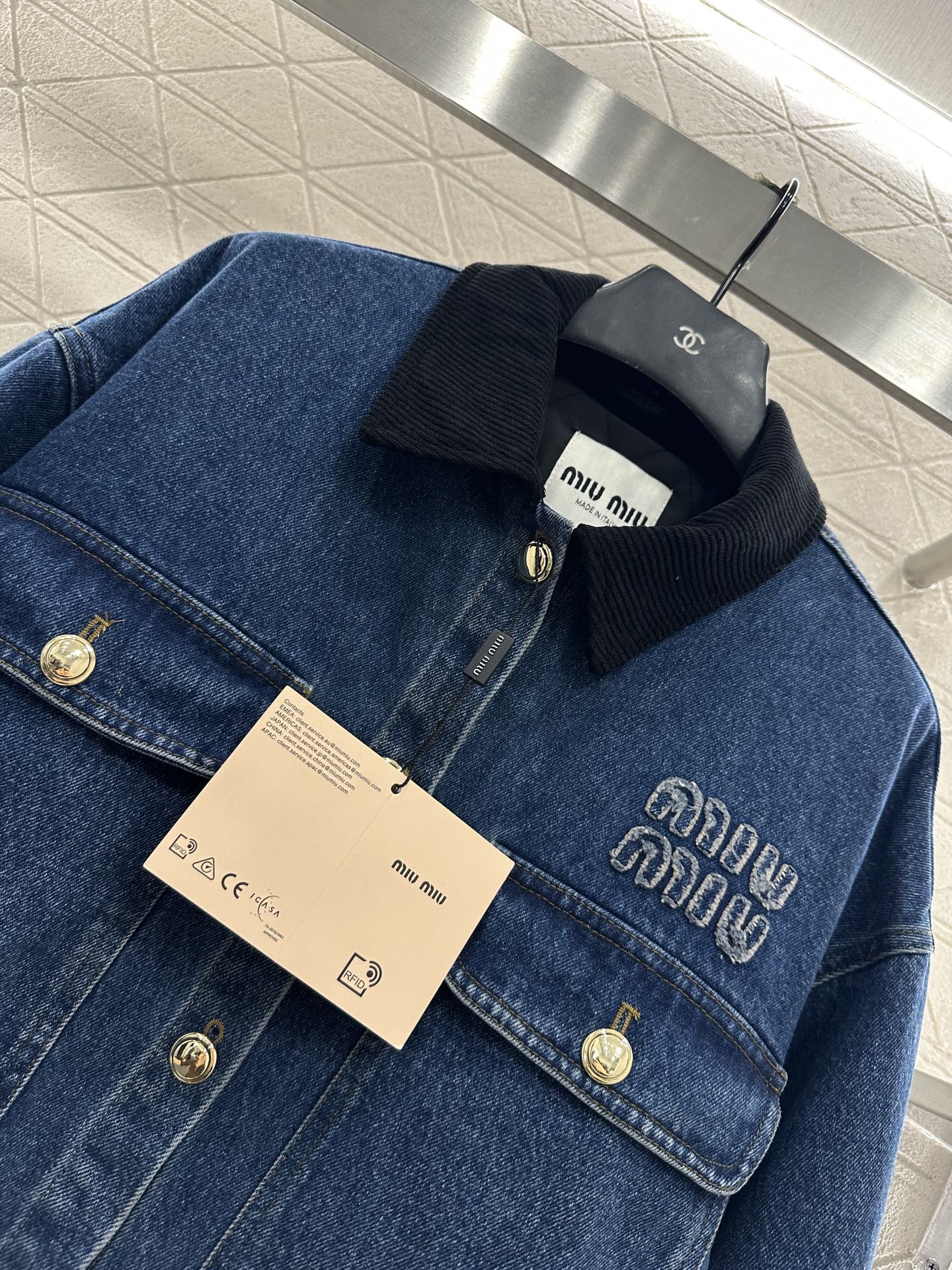 ♥Miumi*♥2025新品上架 灯芯绒领牛仔棉服外套定制YB斜纹棉牛仔材质，羽绒棉填充，整件轻盈保暖，