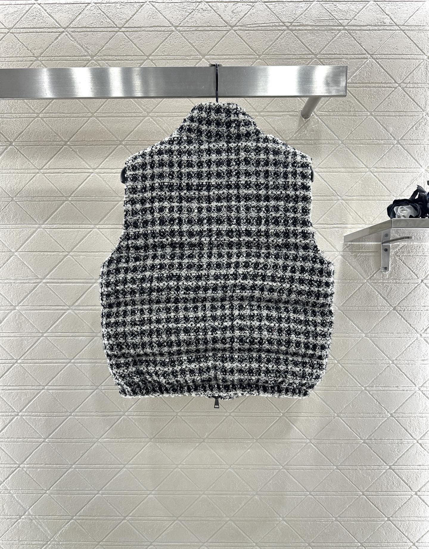 ♥Moncle*♥2025新品上架 立领毛呢羽绒马甲定制YB进口羊毛呢材质，其工艺还原，升级材质，提升秋