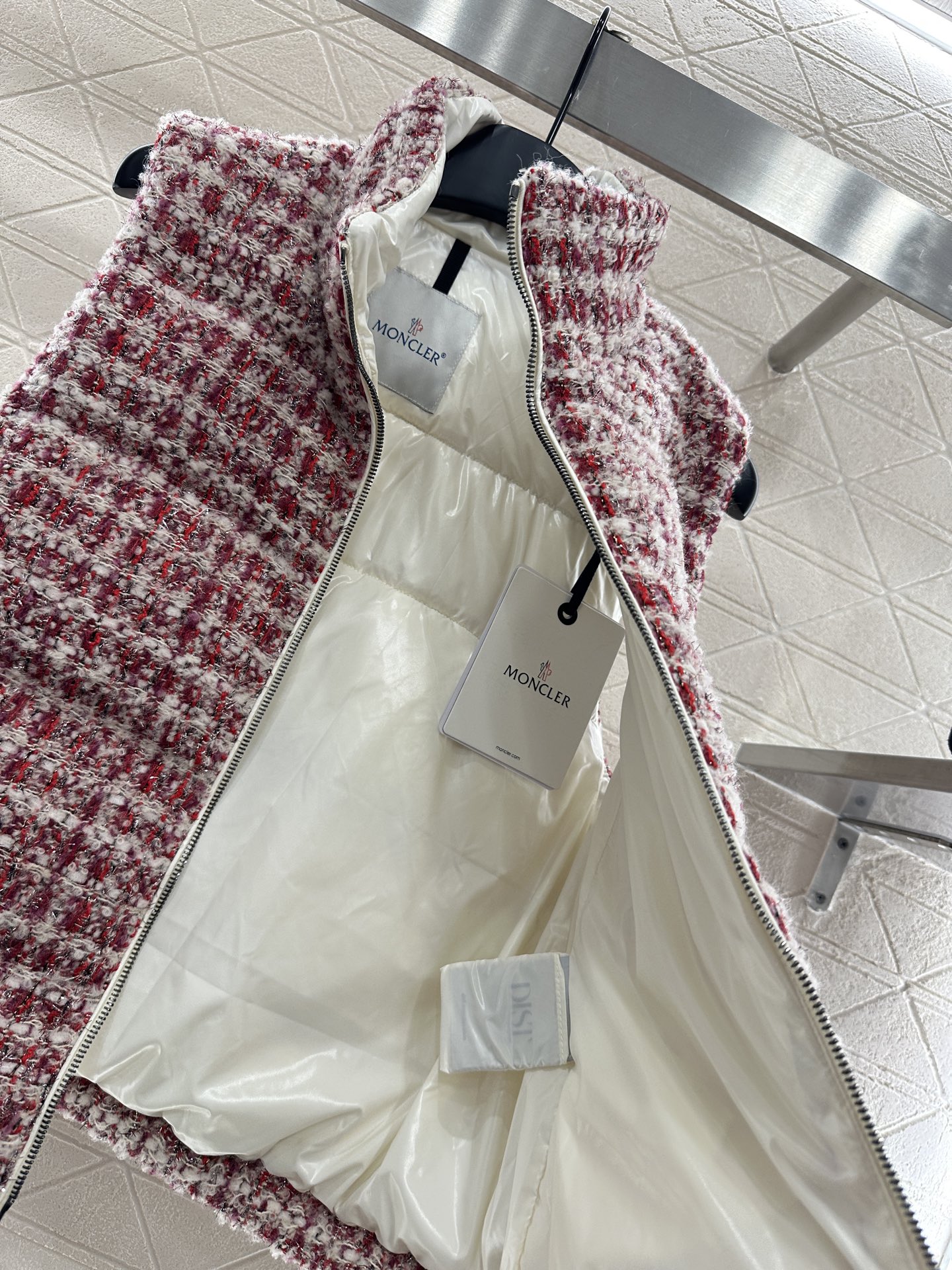 ♥Moncle*♥2025新品上架 立领毛呢羽绒马甲定制YB进口羊毛呢材质，其工艺还原，升级材质，提升秋