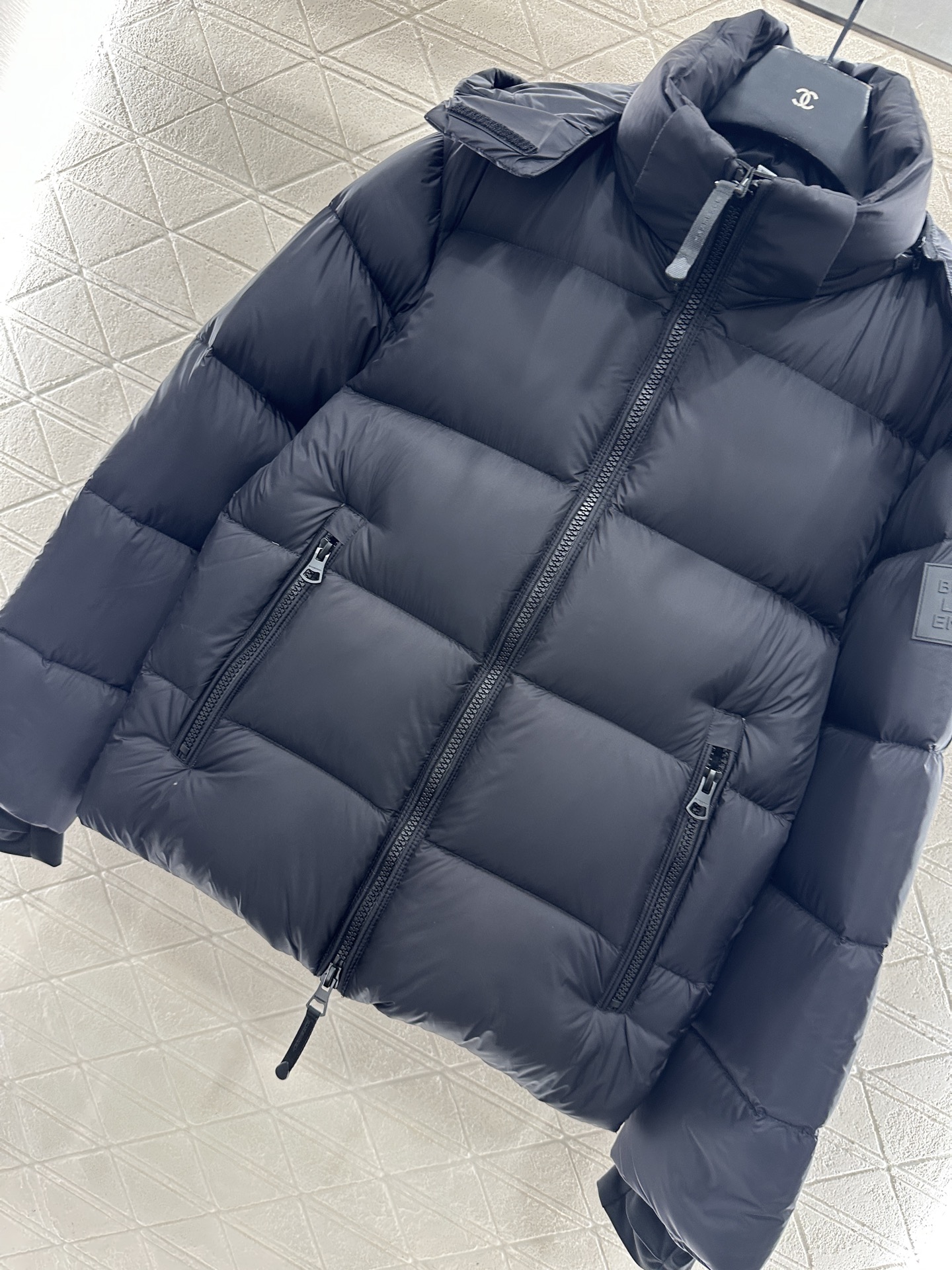 ♥BBR*♥2025新品上架 可拆卸连帽羽绒服定制YB进口防风防水尼龙材质，其工艺还原，升级材质，提升秋