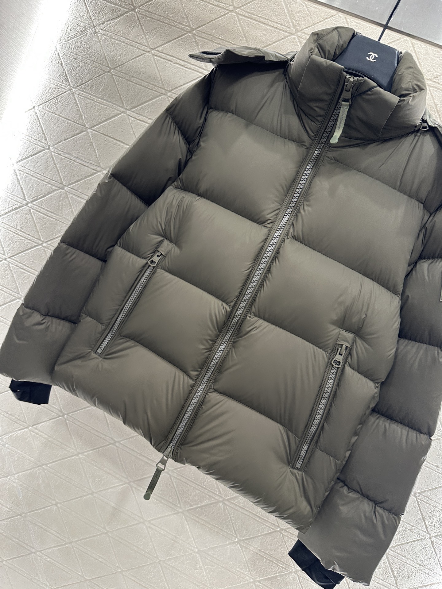 ♥BBR*♥2025新品上架 可拆卸连帽羽绒服定制YB进口防风防水尼龙材质，其工艺还原，升级材质，提升秋