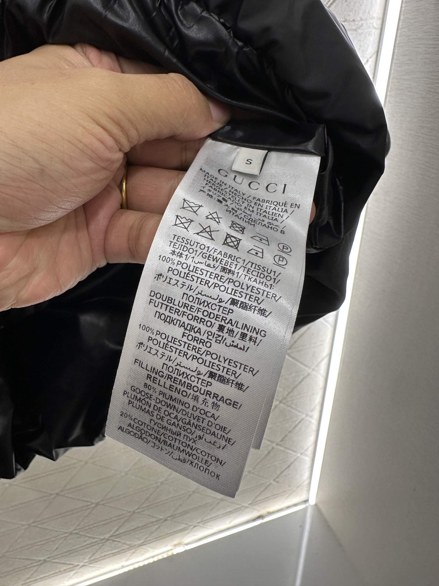 ♥Gucc*♥2025新品上架 中长款羽绒外套定制YB防风防水尼龙材质，羽绒填充内里，长方条形压纹，整件