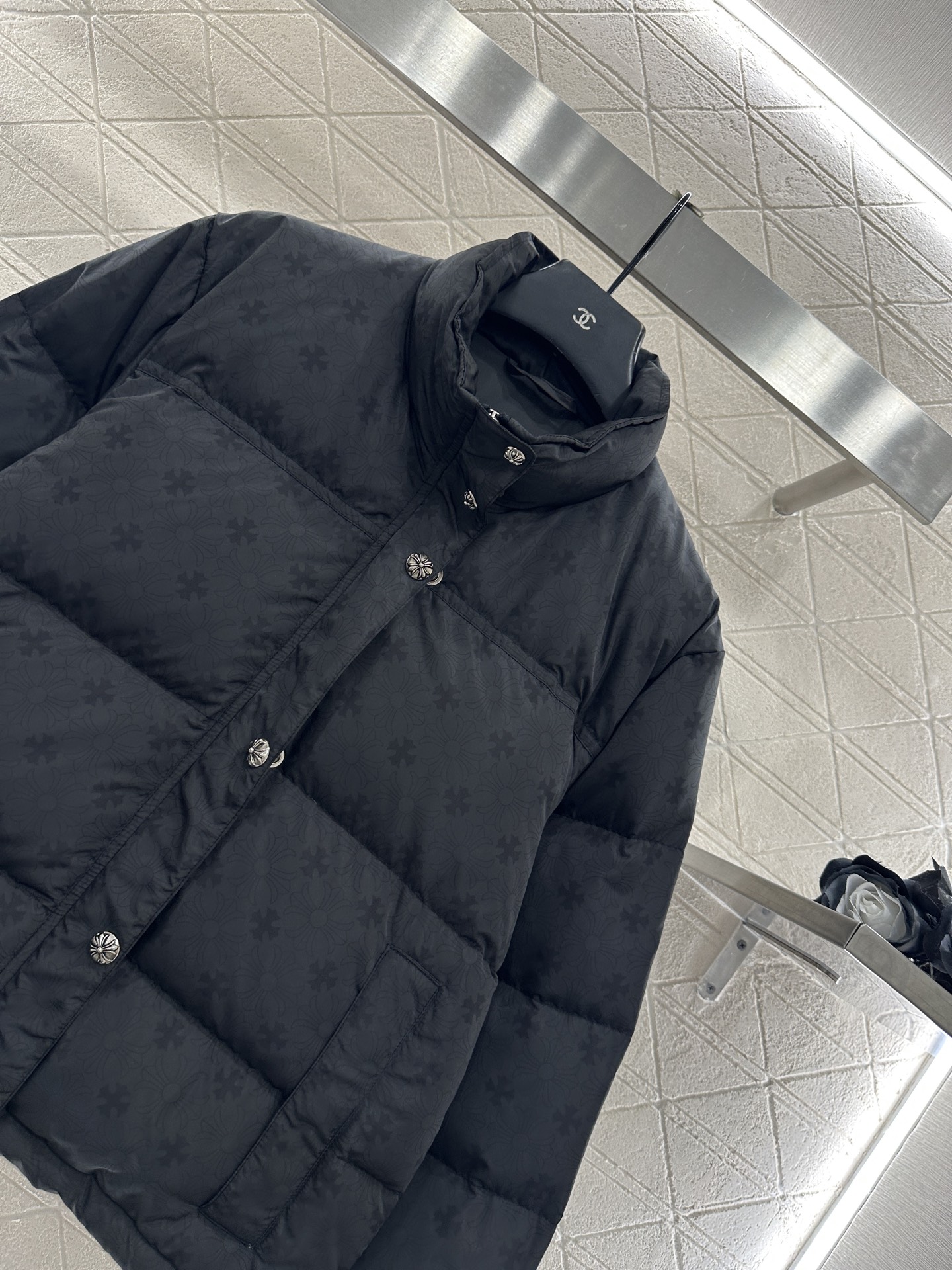 ♥Chrome heart*♥2025新品上架 十字架印花羽绒外套定制YB防风防水尼龙材质，白鹅绒填充内