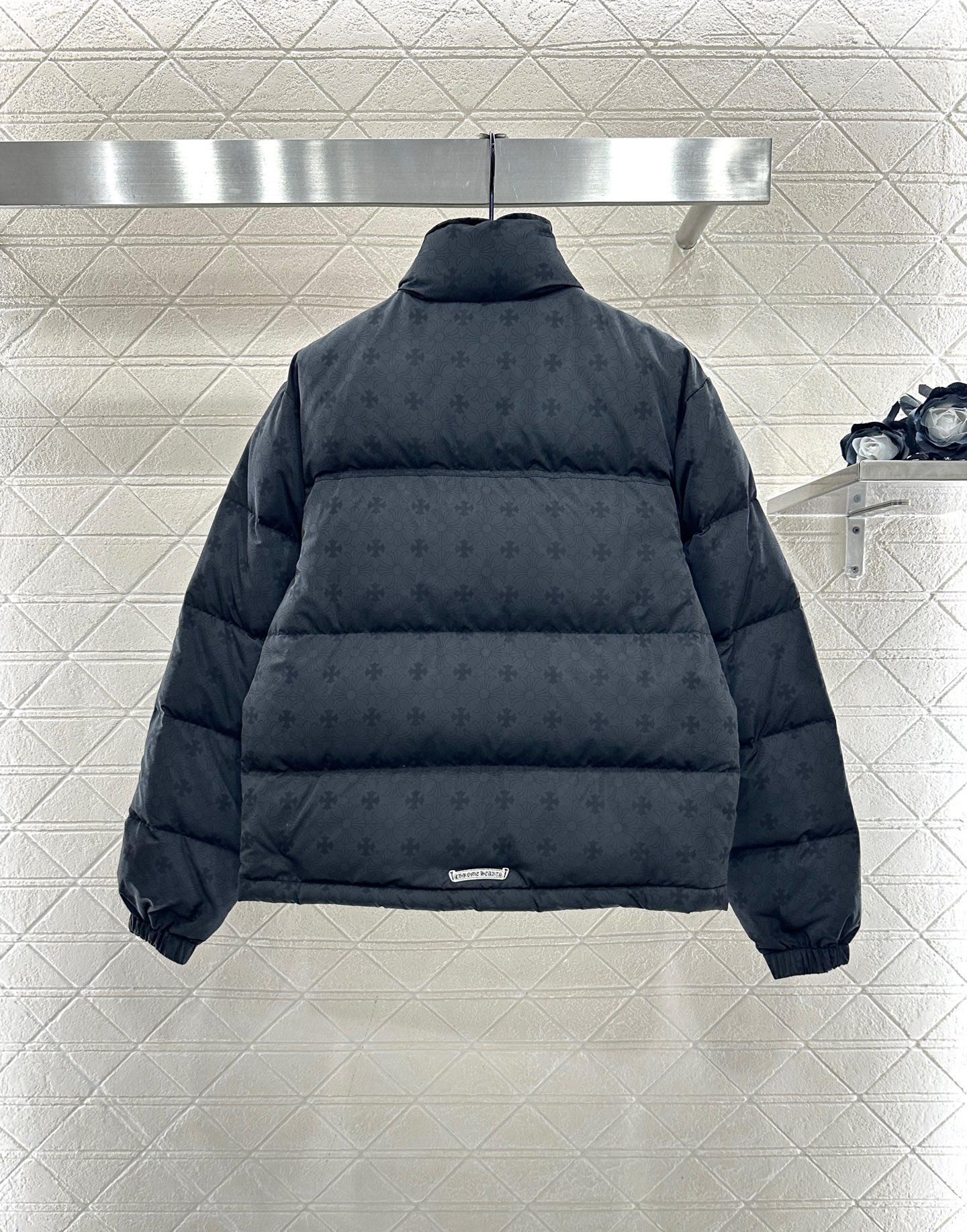 ♥Chrome heart*♥2025新品上架 十字架印花羽绒外套定制YB防风防水尼龙材质，白鹅绒填充内