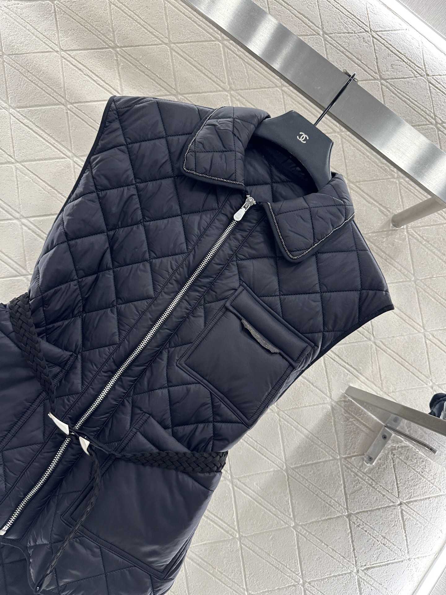 ♥Brunello Cucin*♥2025新品上架 腰带翻领棉服马甲定制YB进口防风防水尼龙材质，羽绒棉