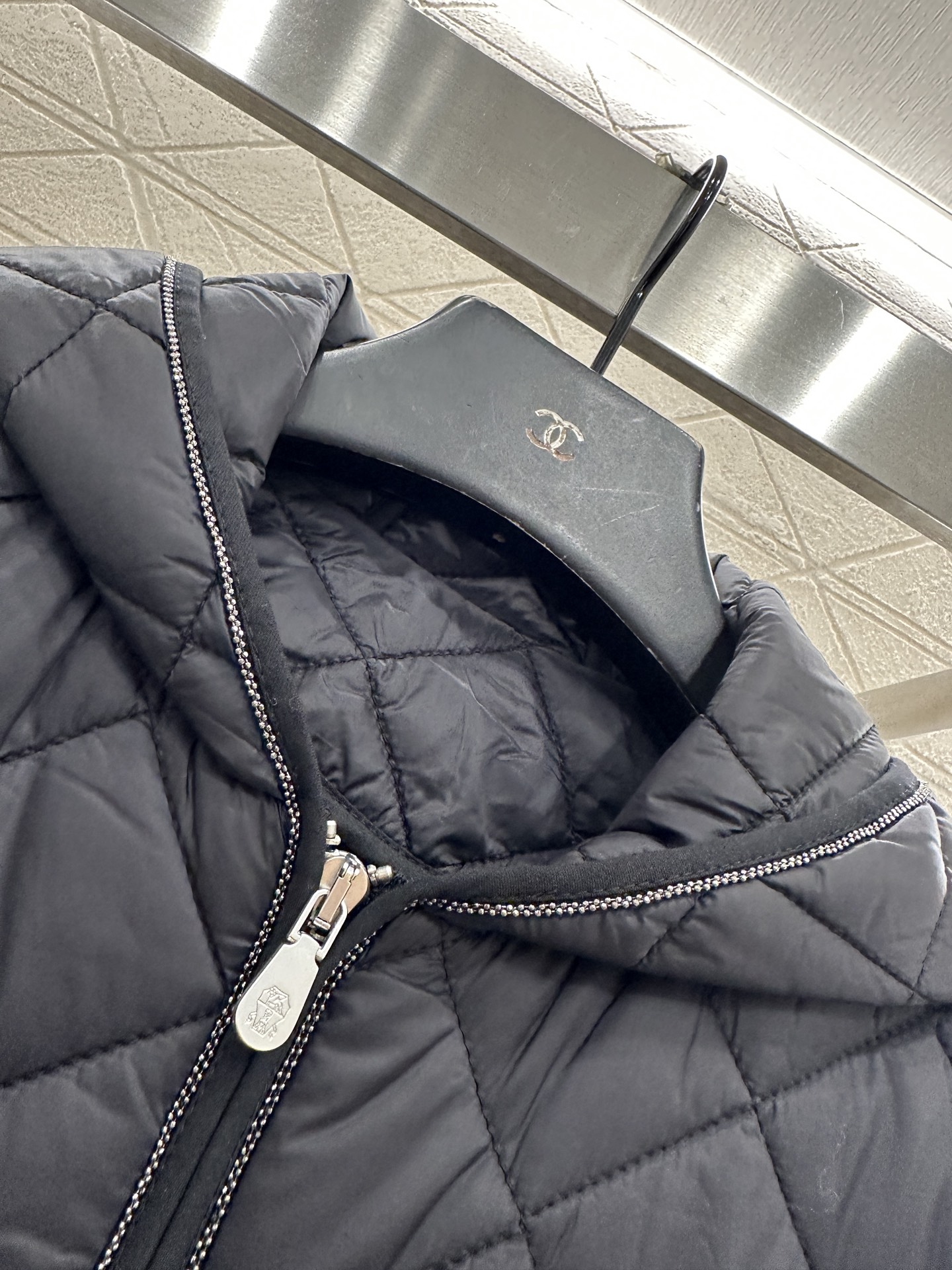 ♥Brunello Cucin*♥2025新品上架 撞色包边连帽棉服外套定制YB进口防风防水尼龙材质，羽