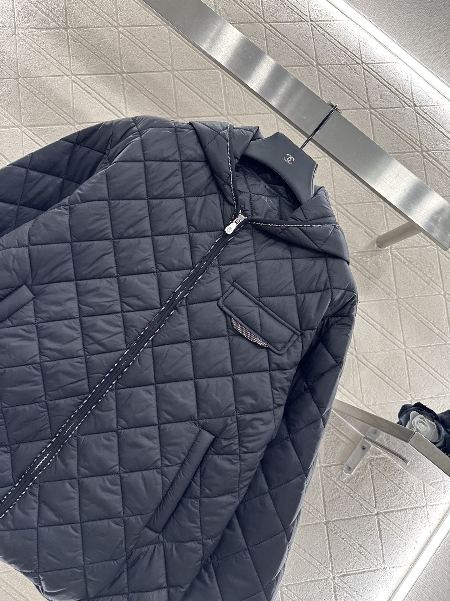 ♥Brunello Cucin*♥2025新品上架 撞色包边连帽棉服外套定制YB进口防风防水尼龙材质，羽