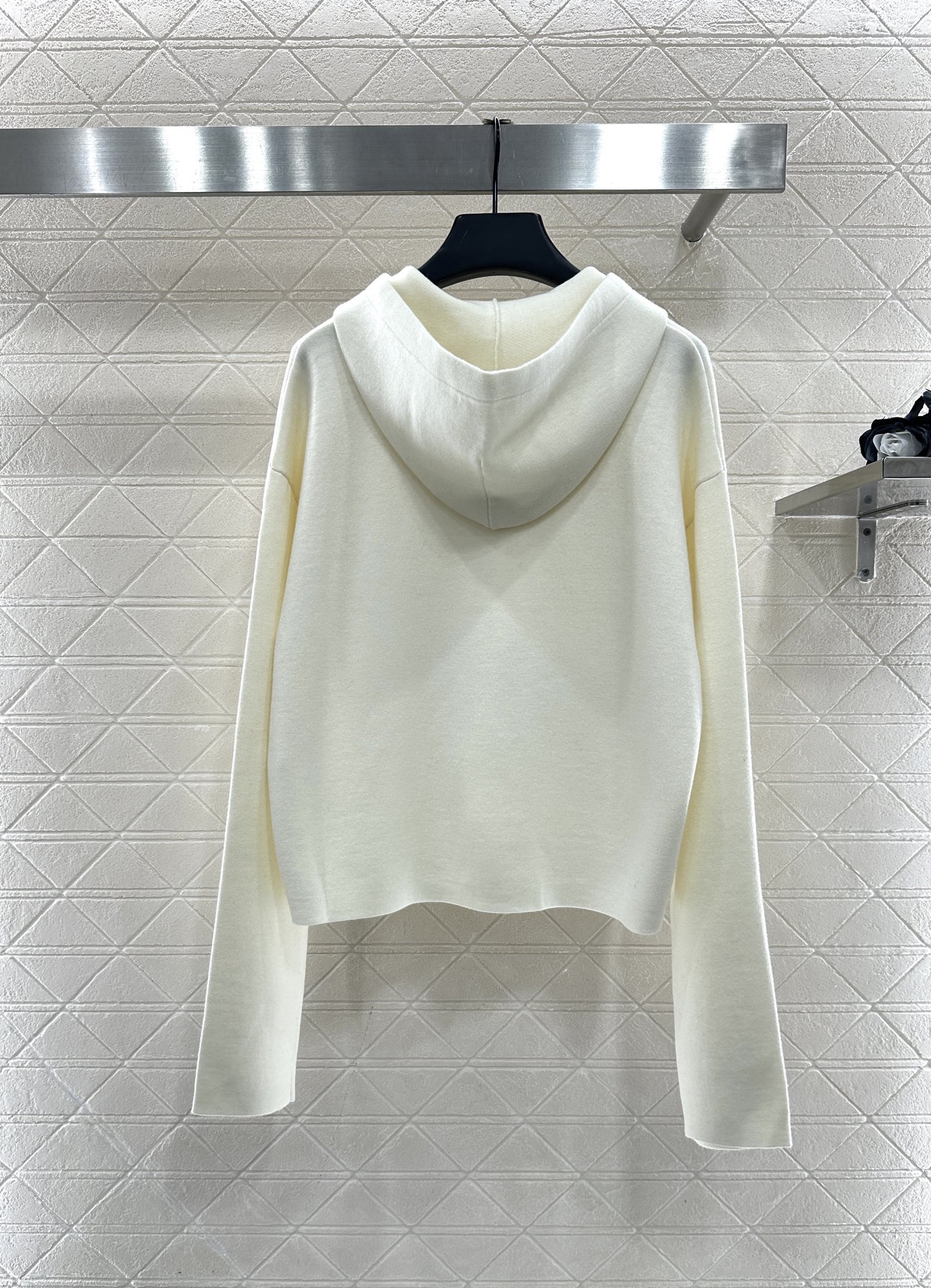 ♥Loew*♥2025新品上架 连帽拉链针织外套定制YB羊毛纱线材质，舒适透气，垂顺有型，连帽针织拉链外