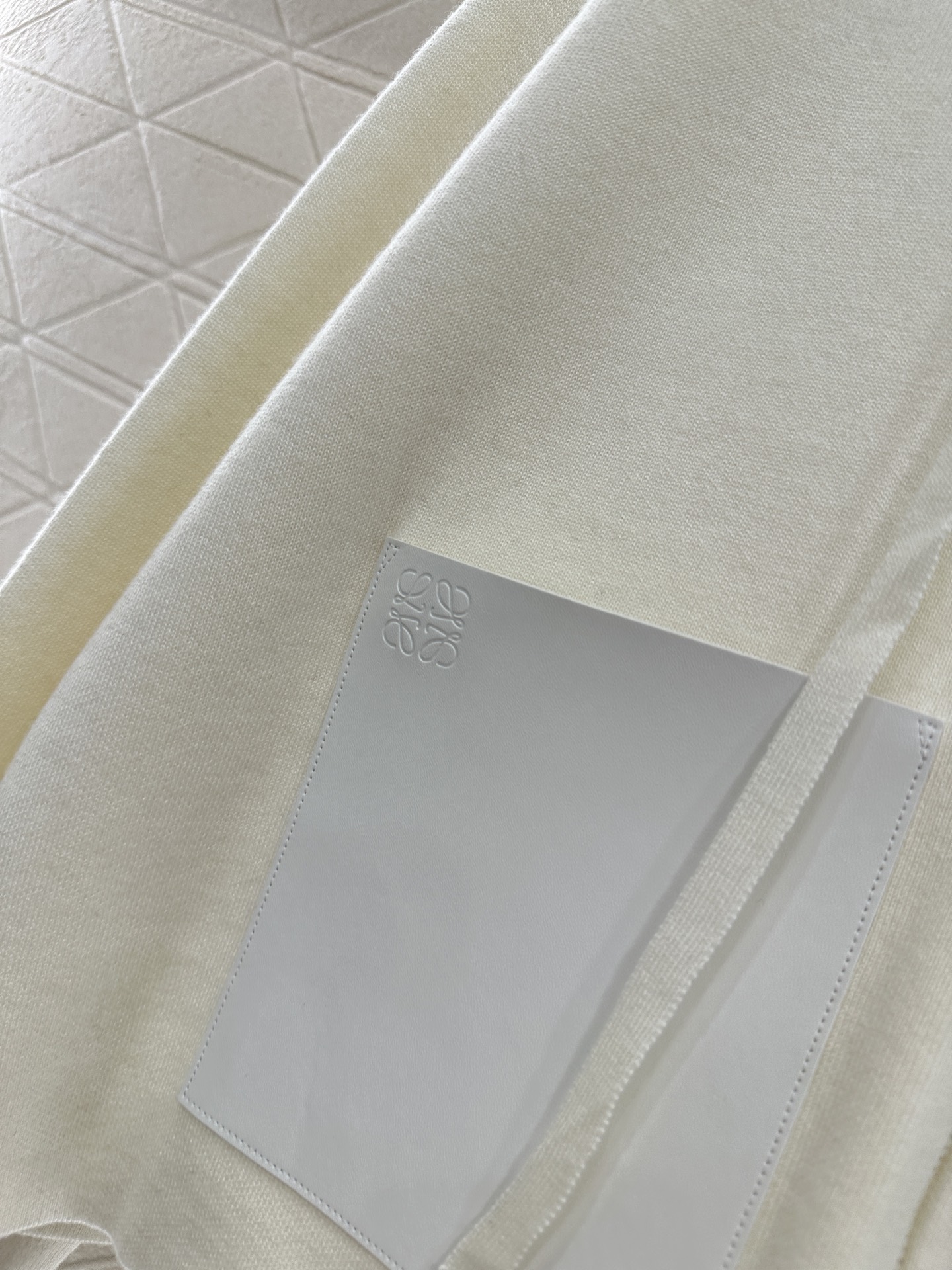 ♥Loew*♥2025新品上架 连帽拉链针织外套定制YB羊毛纱线材质，舒适透气，垂顺有型，连帽针织拉链外