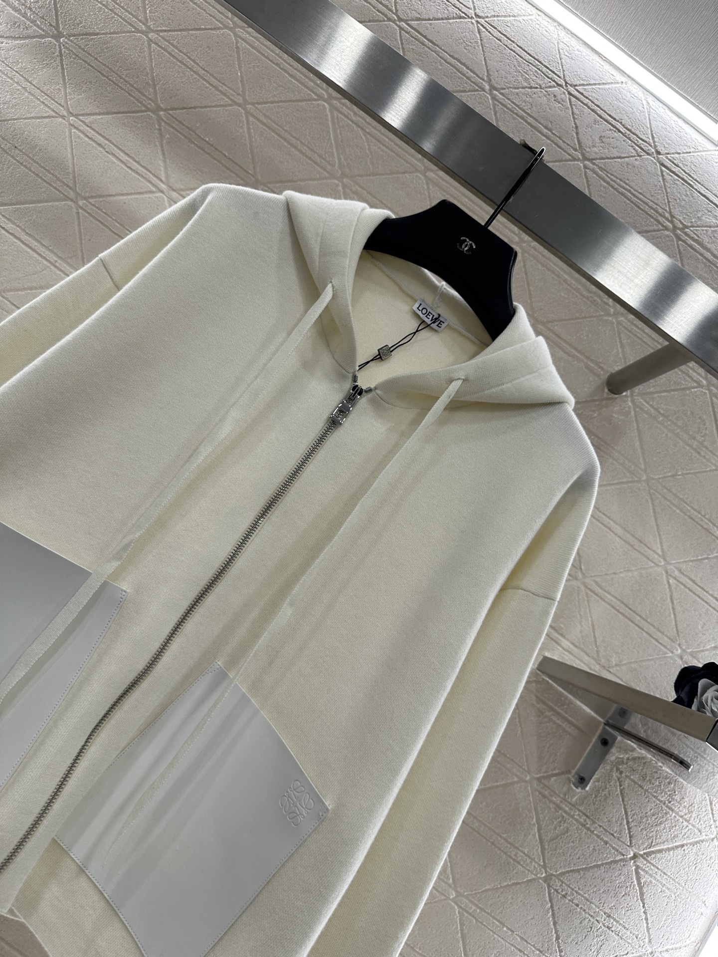 ♥Loew*♥2025新品上架 连帽拉链针织外套定制YB羊毛纱线材质，舒适透气，垂顺有型，连帽针织拉链外