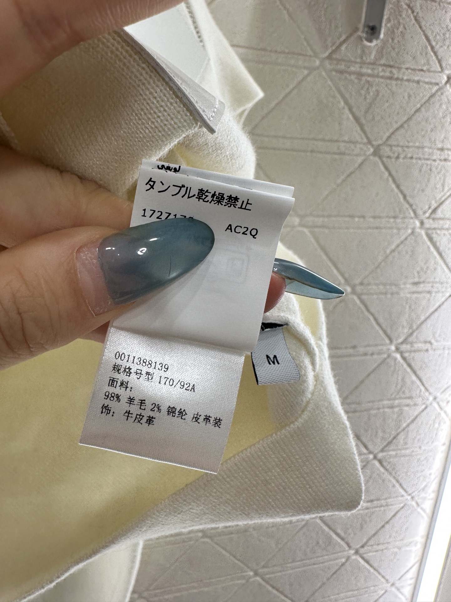 ♥Loew*♥2025新品上架 连帽拉链针织外套定制YB羊毛纱线材质，舒适透气，垂顺有型，连帽针织拉链外