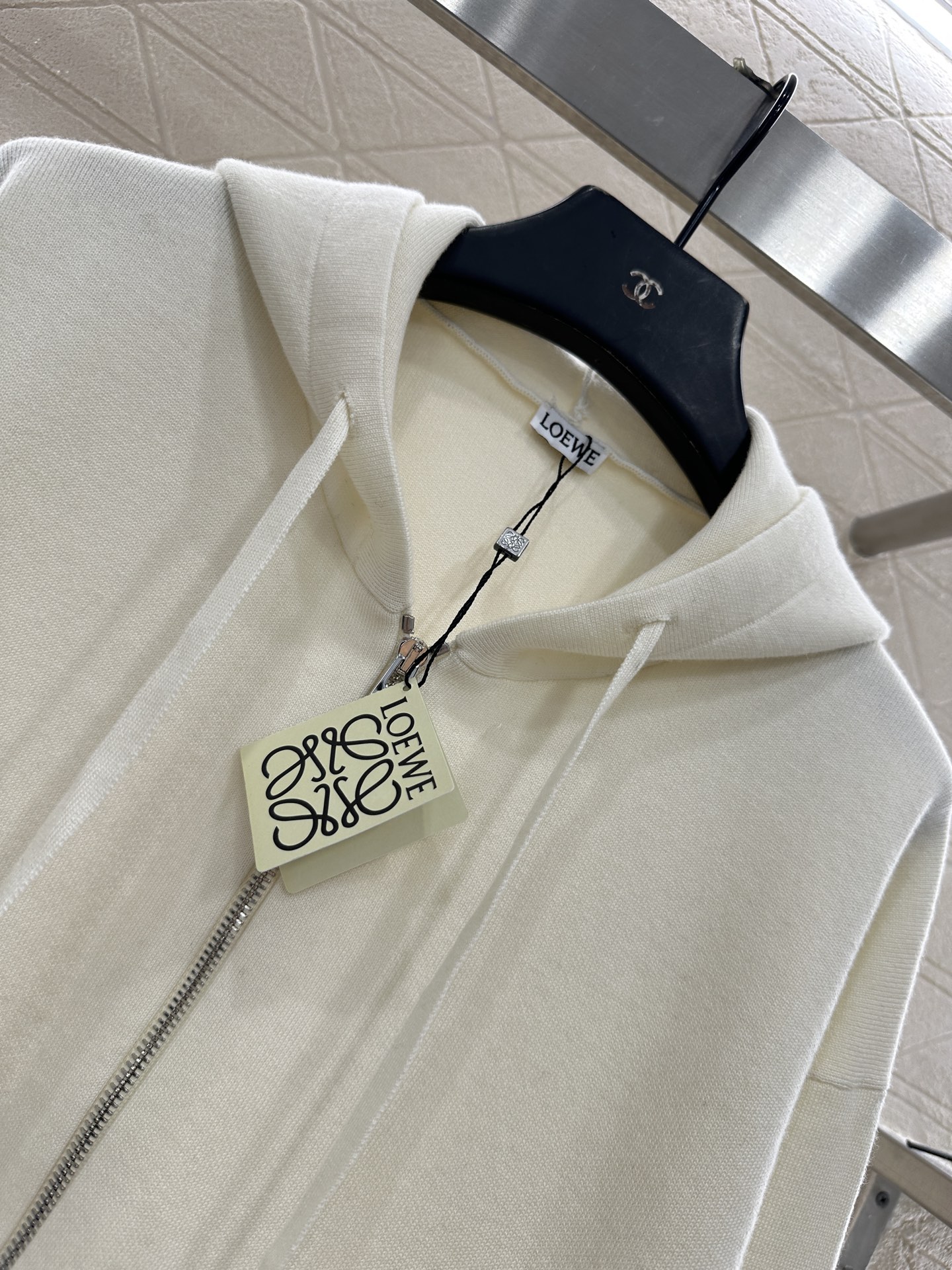 ♥Loew*♥2025新品上架 连帽拉链针织外套定制YB羊毛纱线材质，舒适透气，垂顺有型，连帽针织拉链外