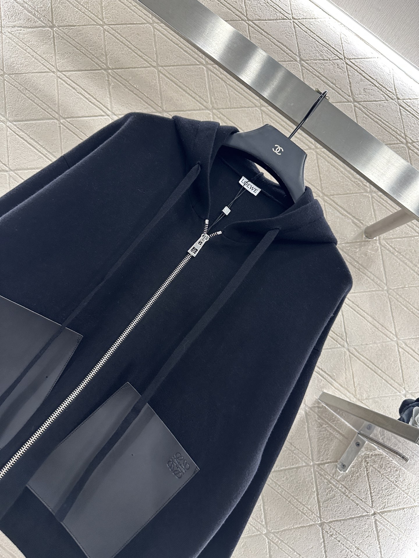 ♥Loew*♥2025新品上架 连帽拉链针织外套定制YB羊毛纱线材质，舒适透气，垂顺有型，连帽针织拉链外