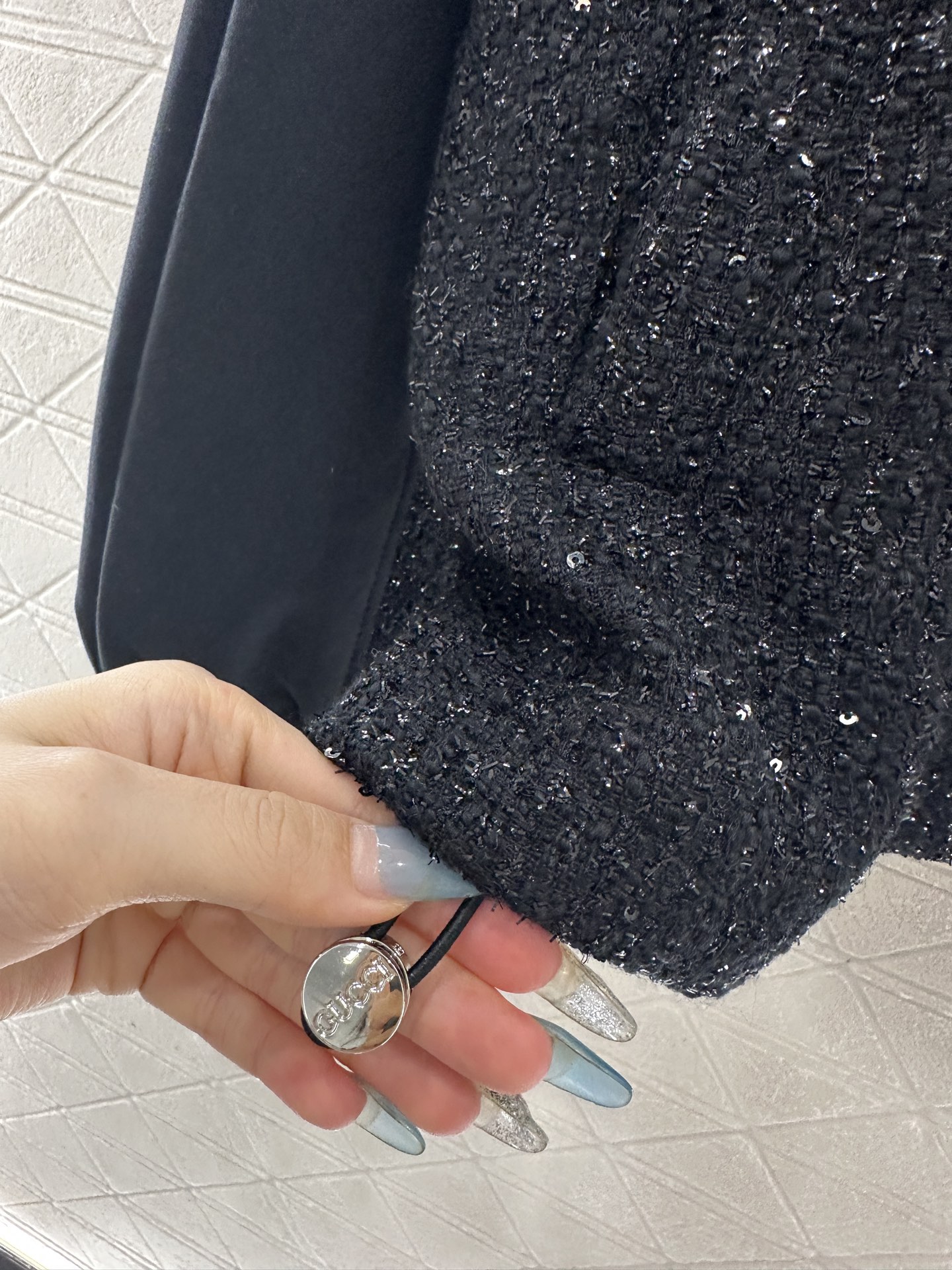 ♥Gucc*♥2025新品上架 拼接毛呢夹克外套定制YB进口羊毛呢材质，肌理明显，质感高级，拉链夹克外套