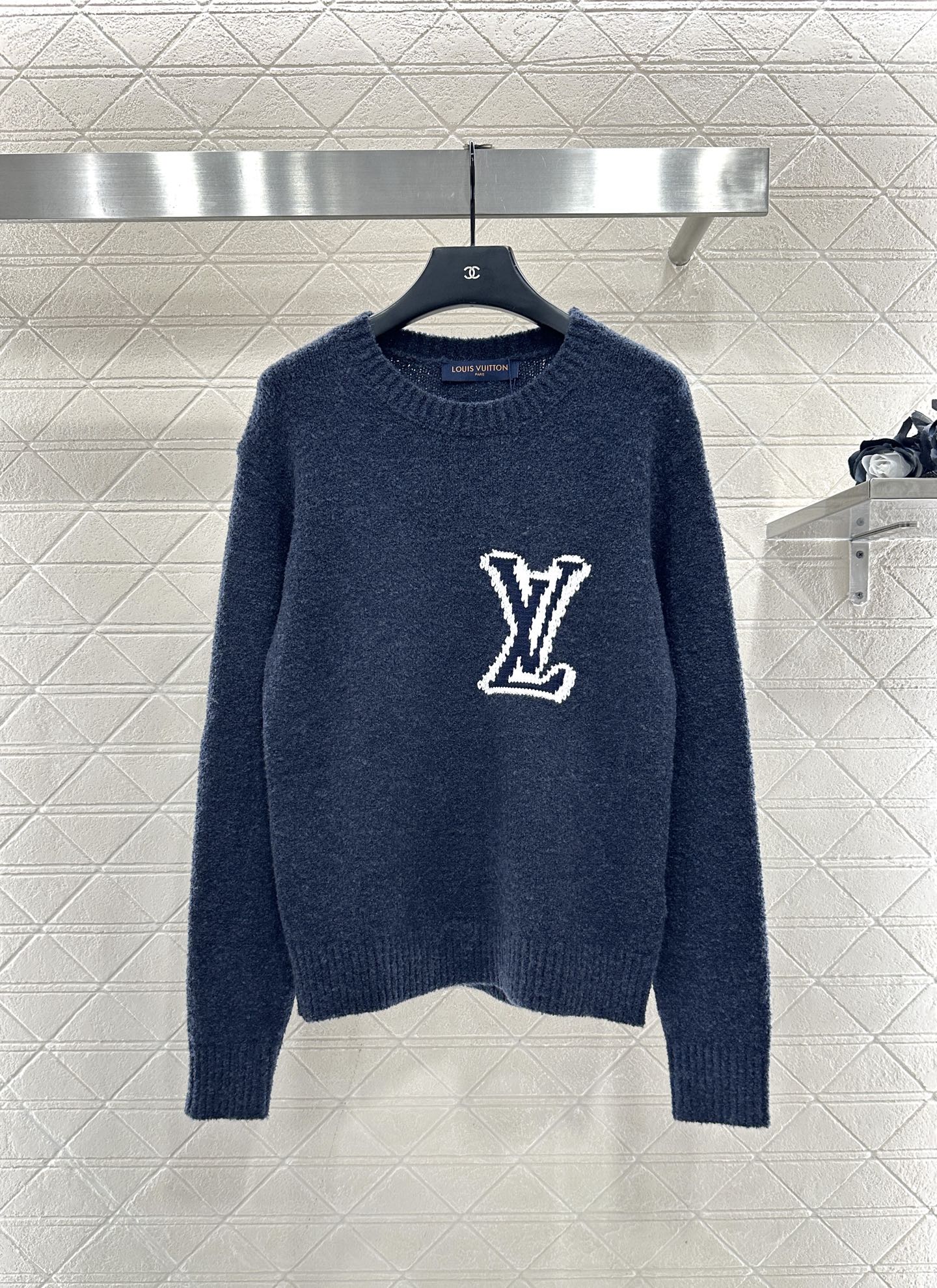 ♥Louis Vuitto*♥2025新品上架 提花针织套头毛衣定制YB羊毛纱线织造，工艺处理，肌理明显