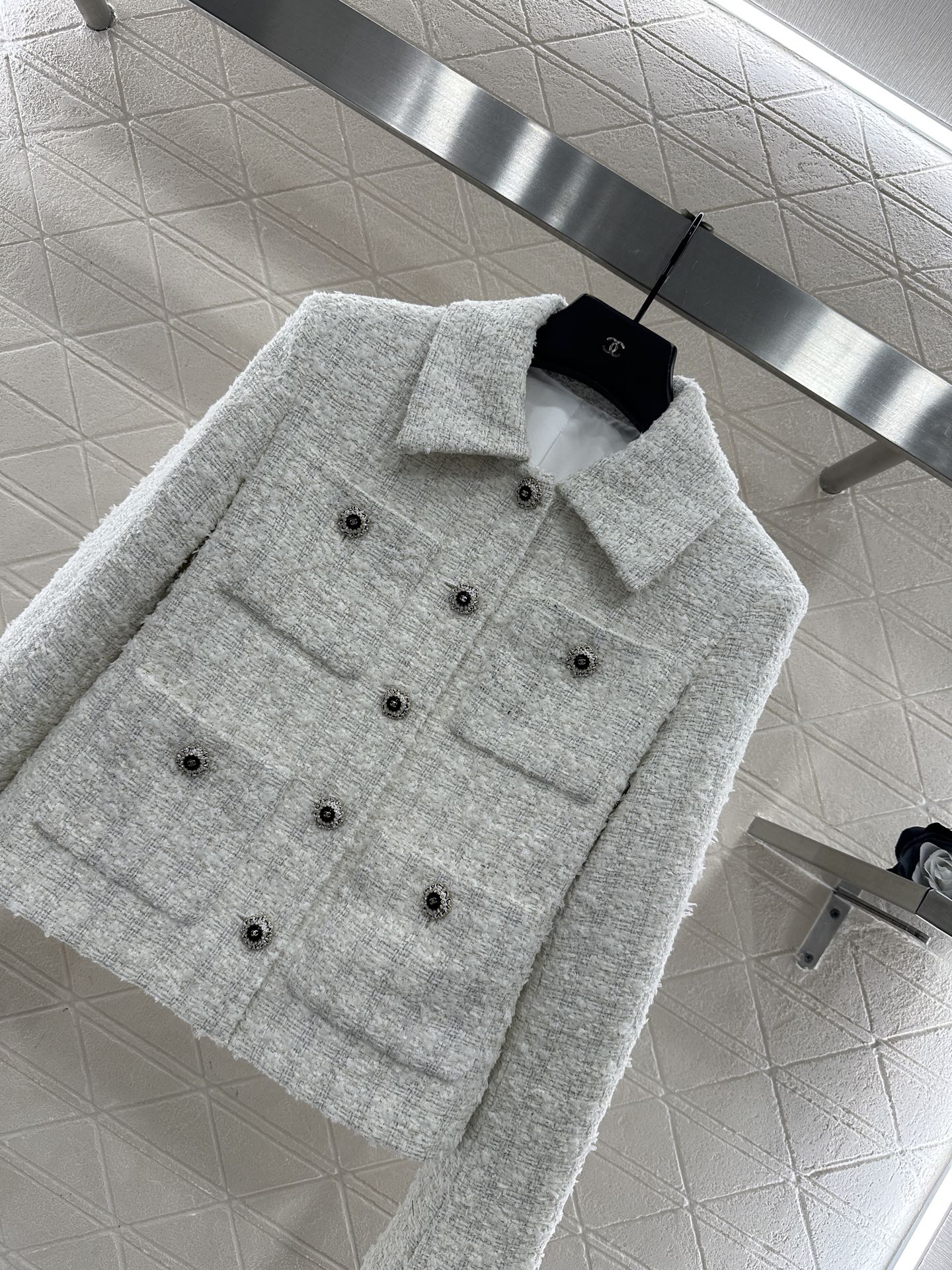 ♥Chane*♥2025新品上架 格纹粗花呢翻领洋装外套定制YB进口粗纺羊毛呢材质，肌理明显，质感上乘，