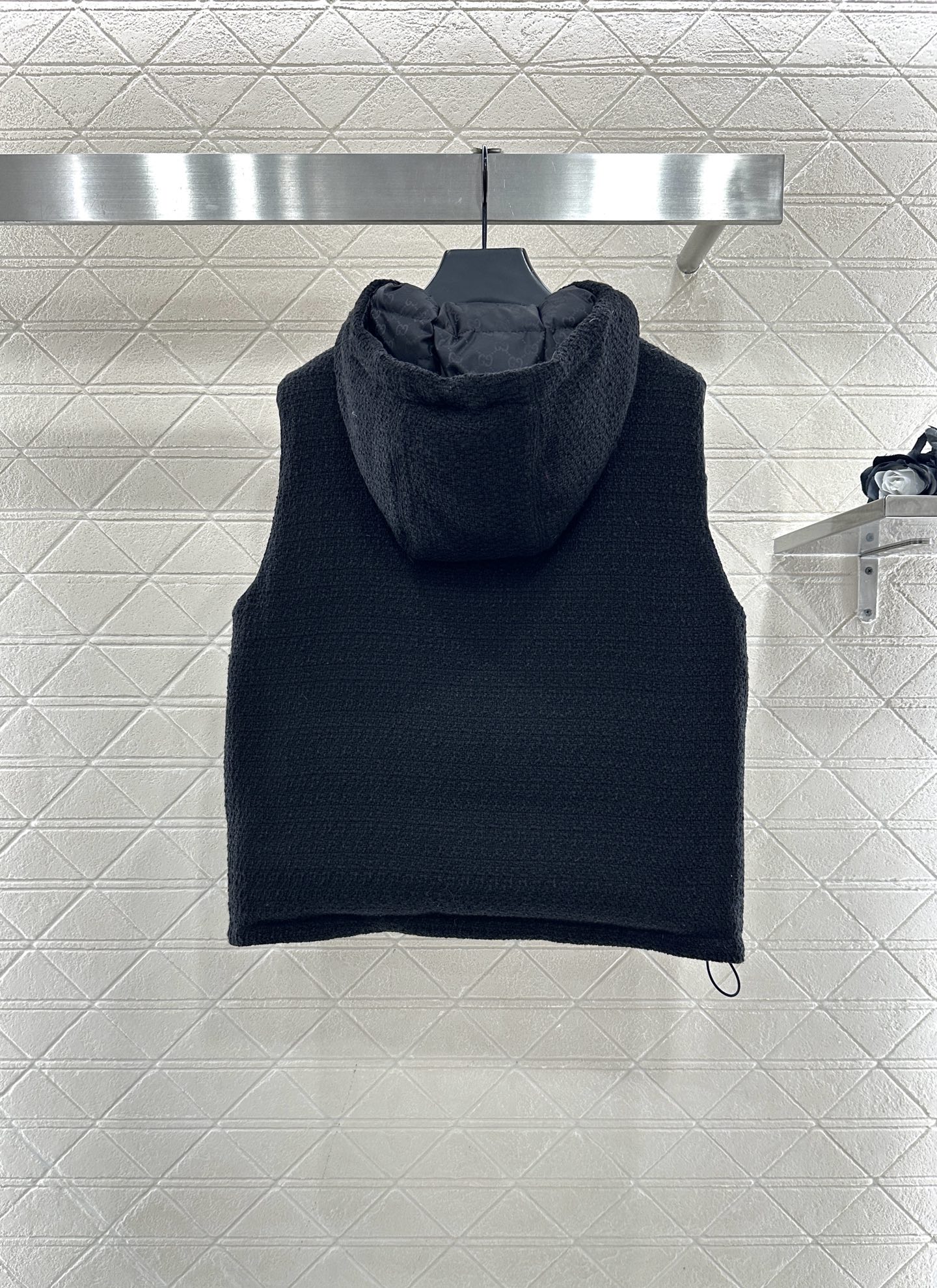 ♥Gucc*♥2025新品上架 连帽两面穿羽绒马甲定制YB防风防水尼龙➕毛呢材质，羽绒填充内里，整件轻盈