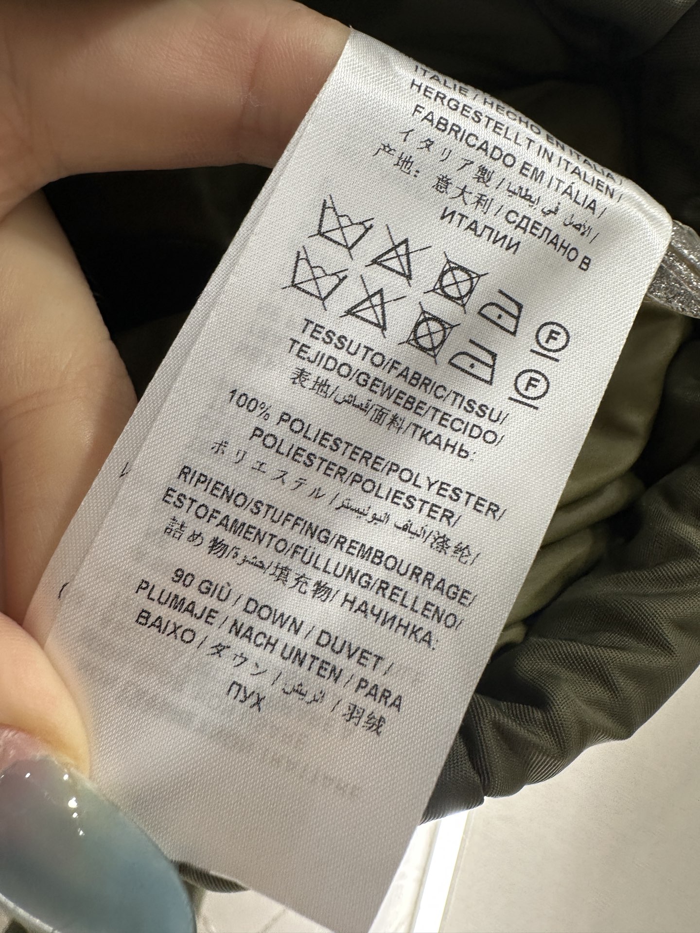 ♥Gucc*♥2025新品上架 针织翻领拉链羽绒服定制YB防风防水尼龙材质，羽绒填充内里，整件轻盈保暖，