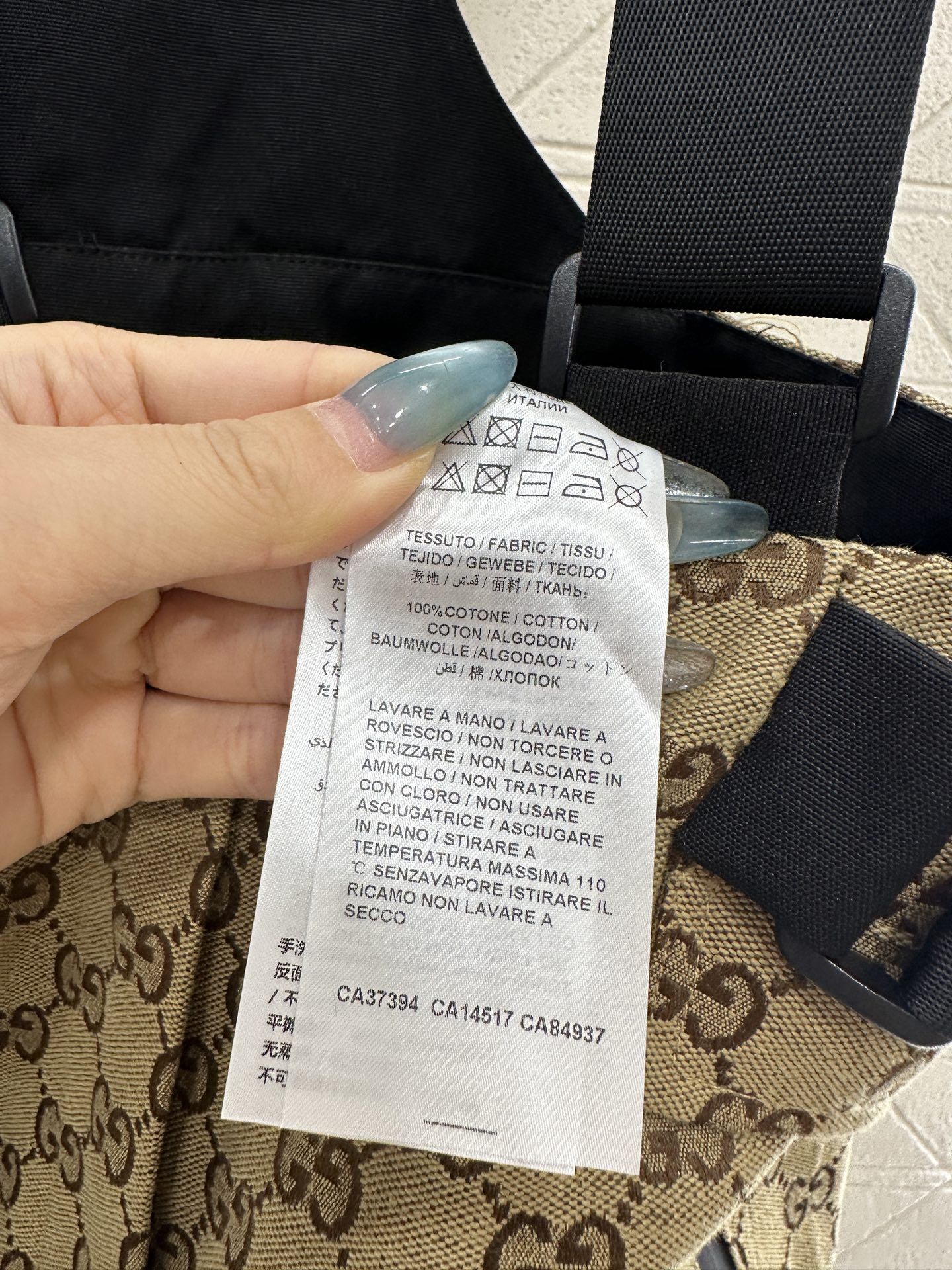 ♥Gucc*♥2025新品上架 提花背带棉服长裤定制YB进口提花材质，穿搭舒适，工装感十足的撞色背带裤，